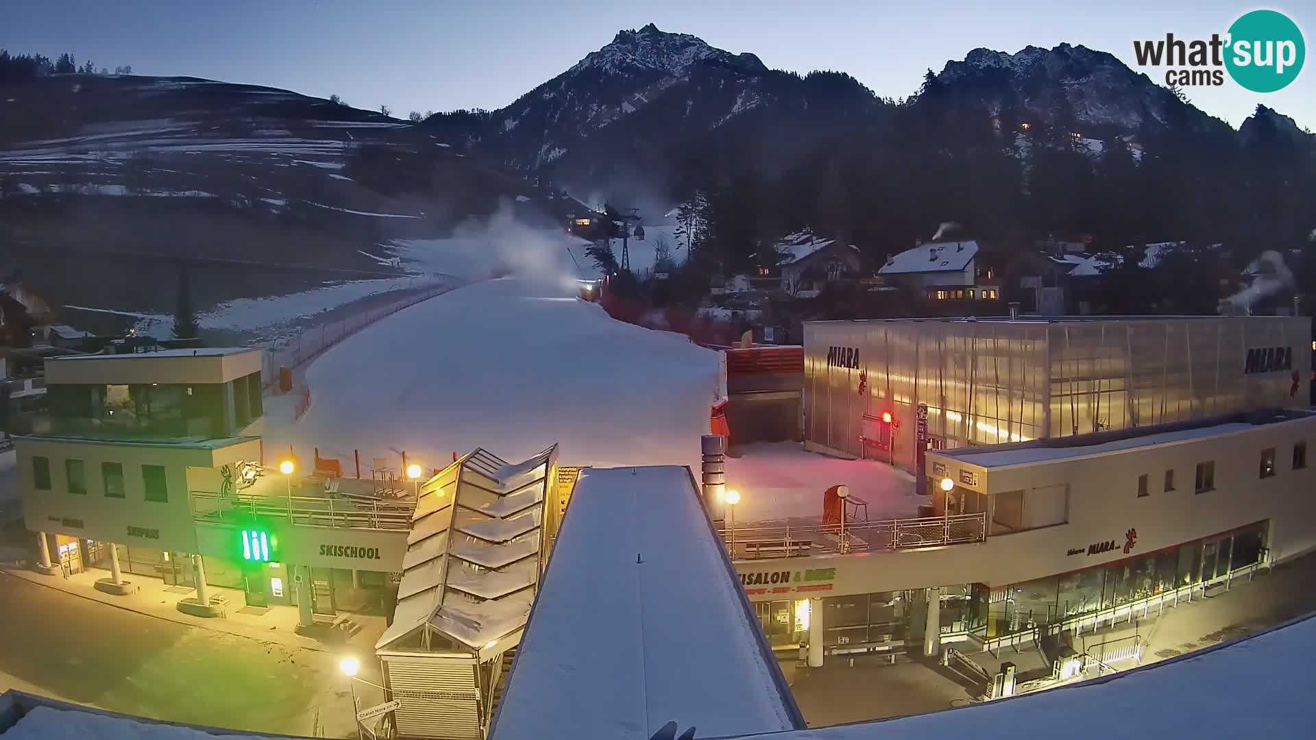 Kronplatz spletna kamera Miara spodnja postaja