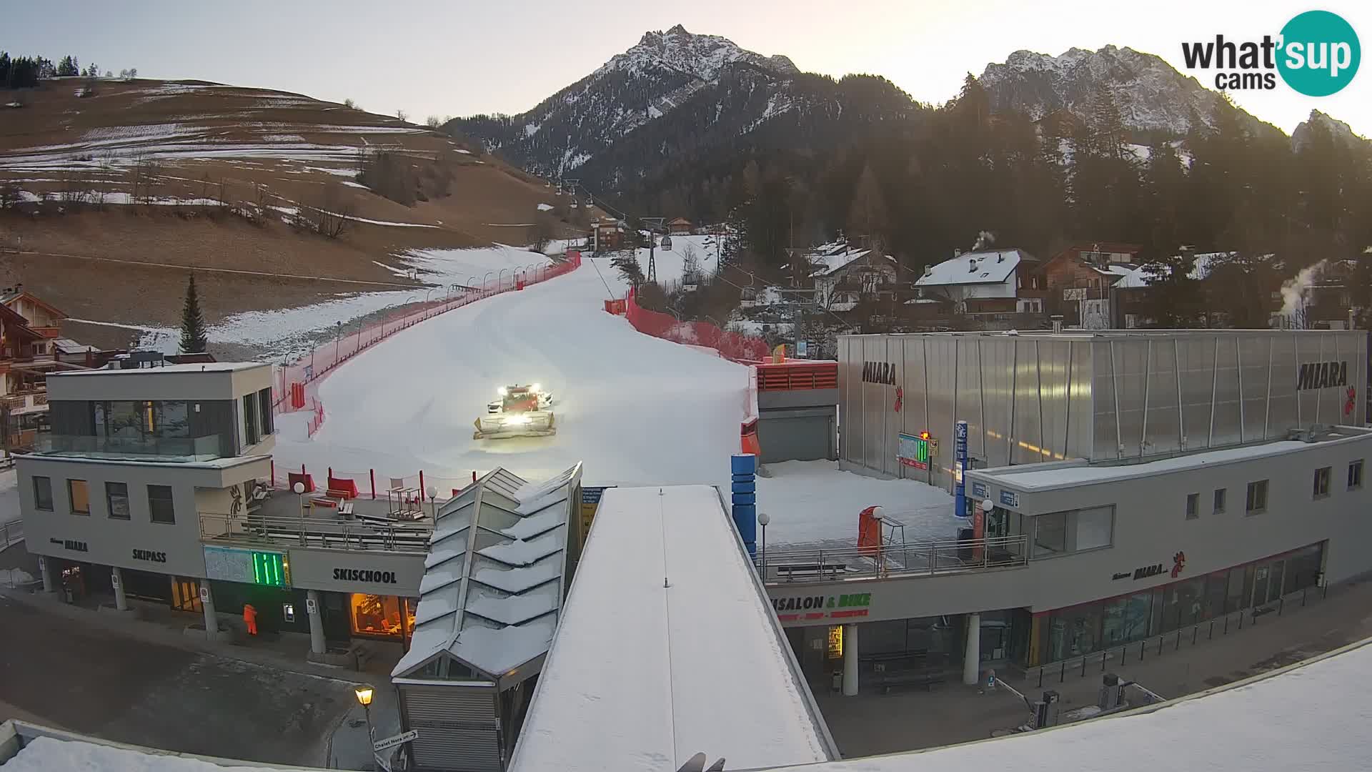 Kronplatz spletna kamera Miara spodnja postaja