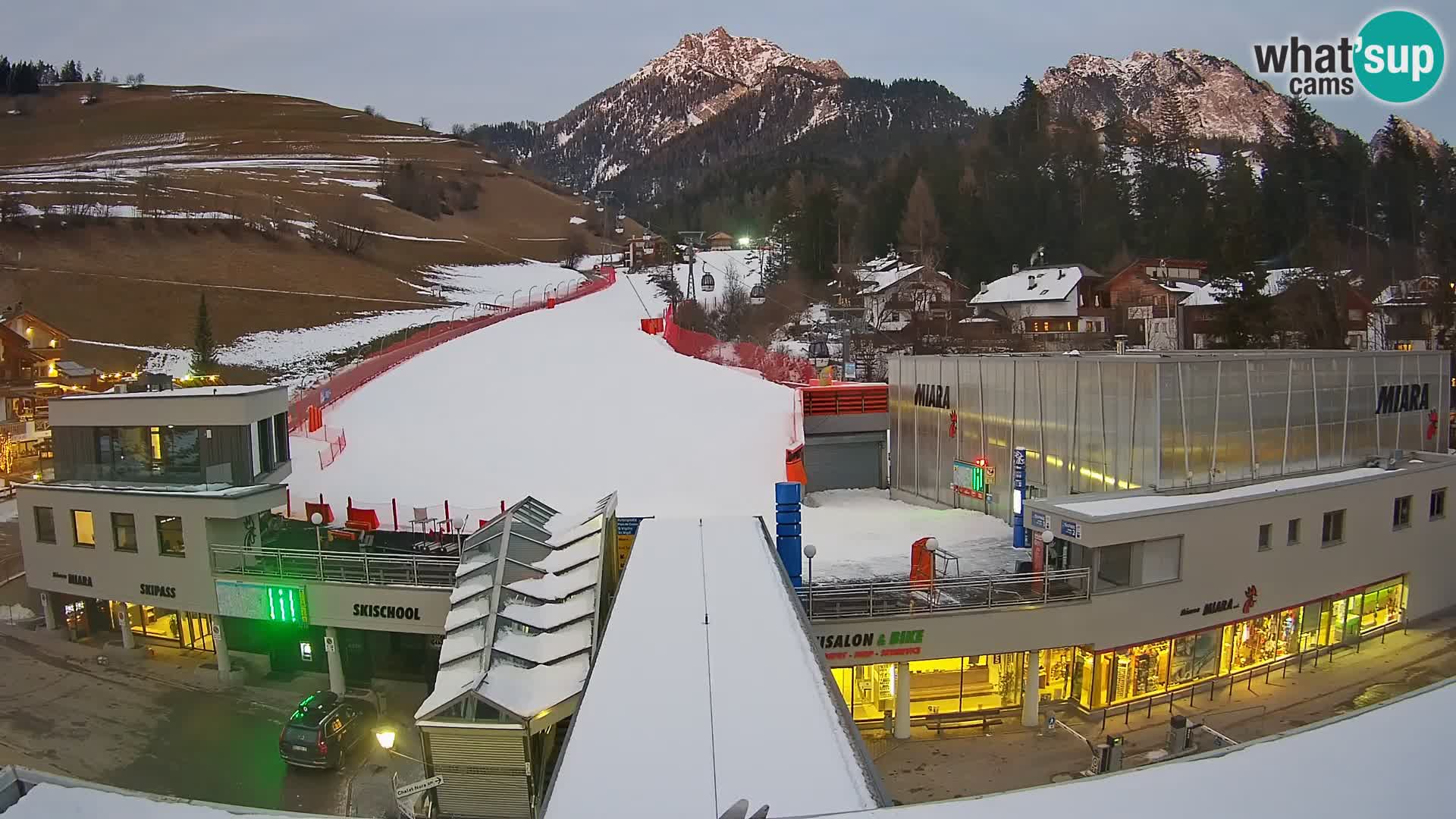 Kronplatz spletna kamera Miara spodnja postaja