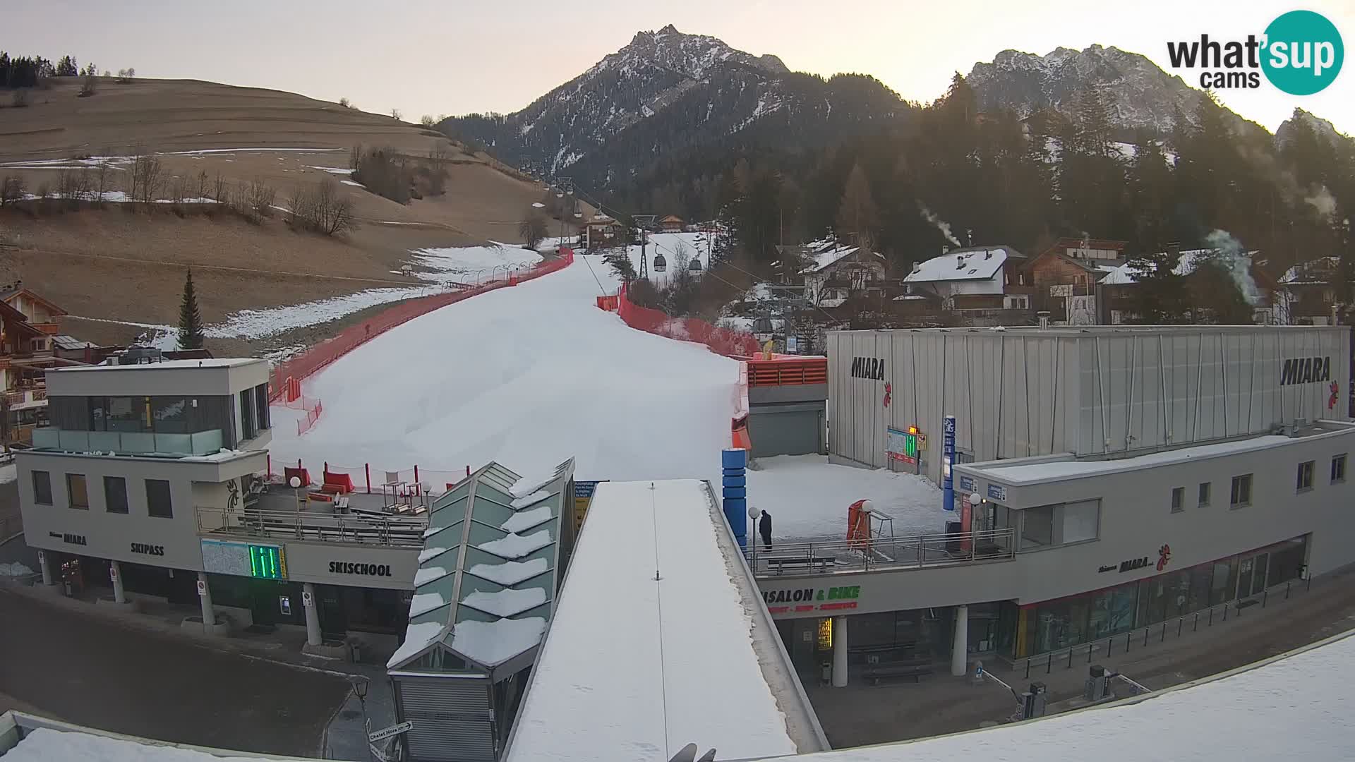 Kronplatz spletna kamera Miara spodnja postaja