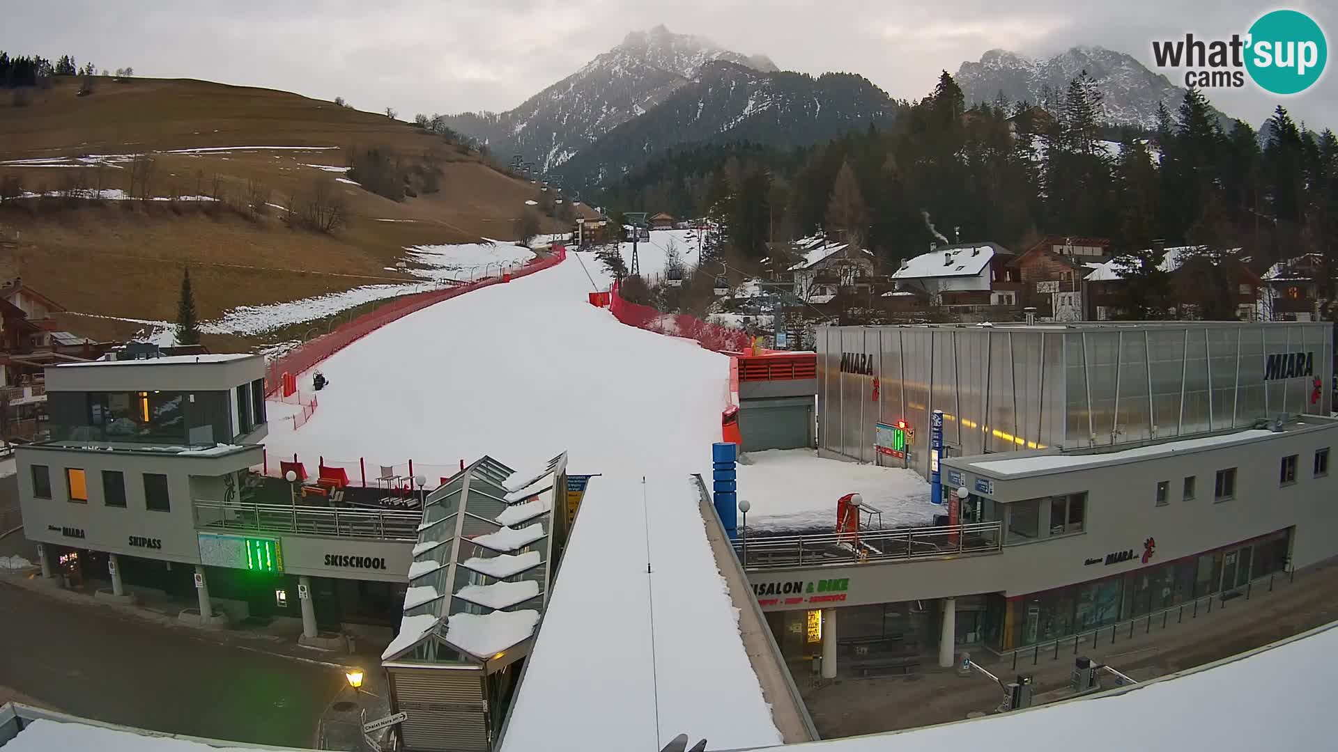 Kronplatz spletna kamera Miara spodnja postaja