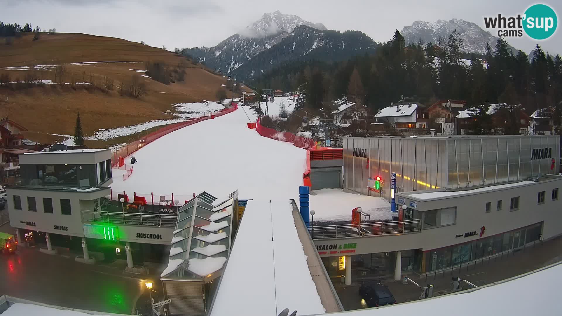 Plan de Corones Kronplatz Miara webcam en vivo – estación de valle