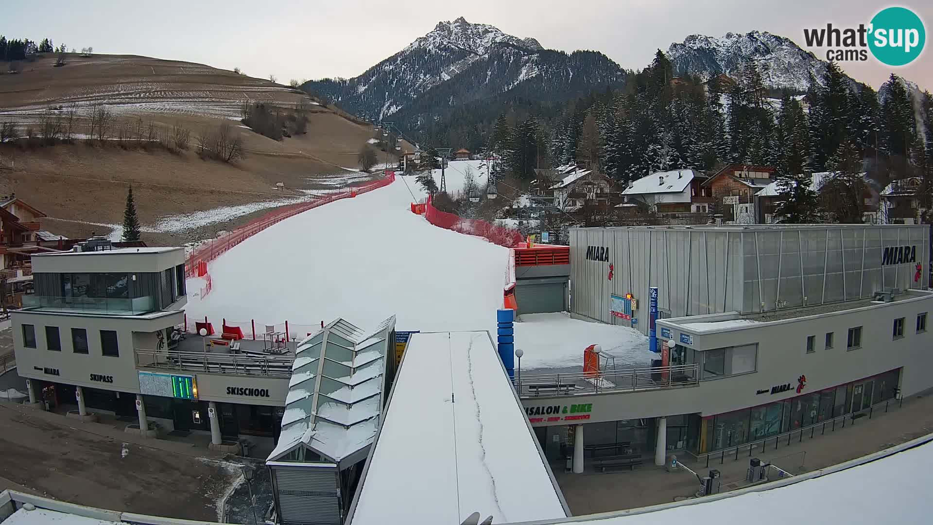 Kronplatz spletna kamera Miara spodnja postaja