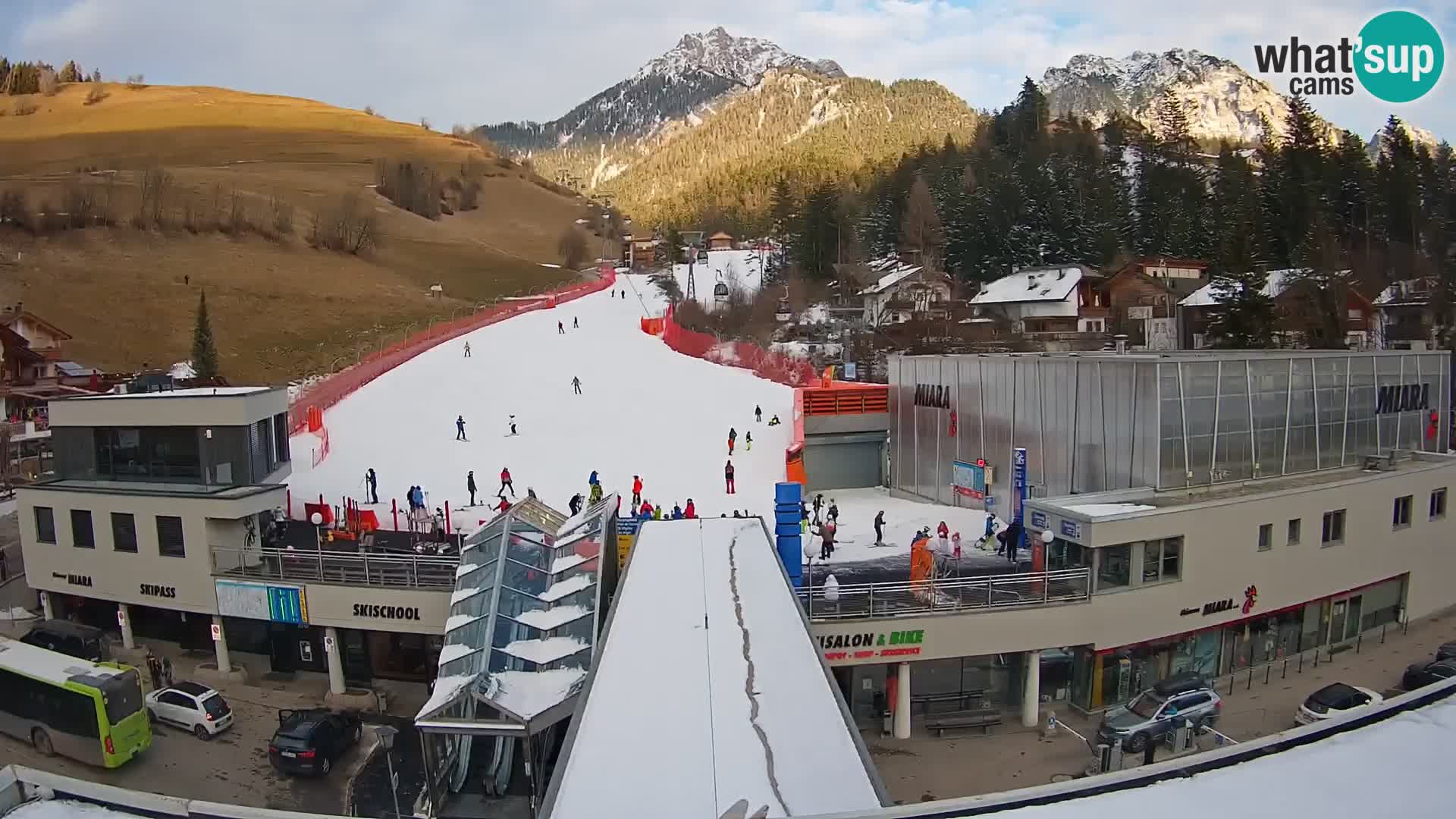 Kronplatz spletna kamera Miara spodnja postaja