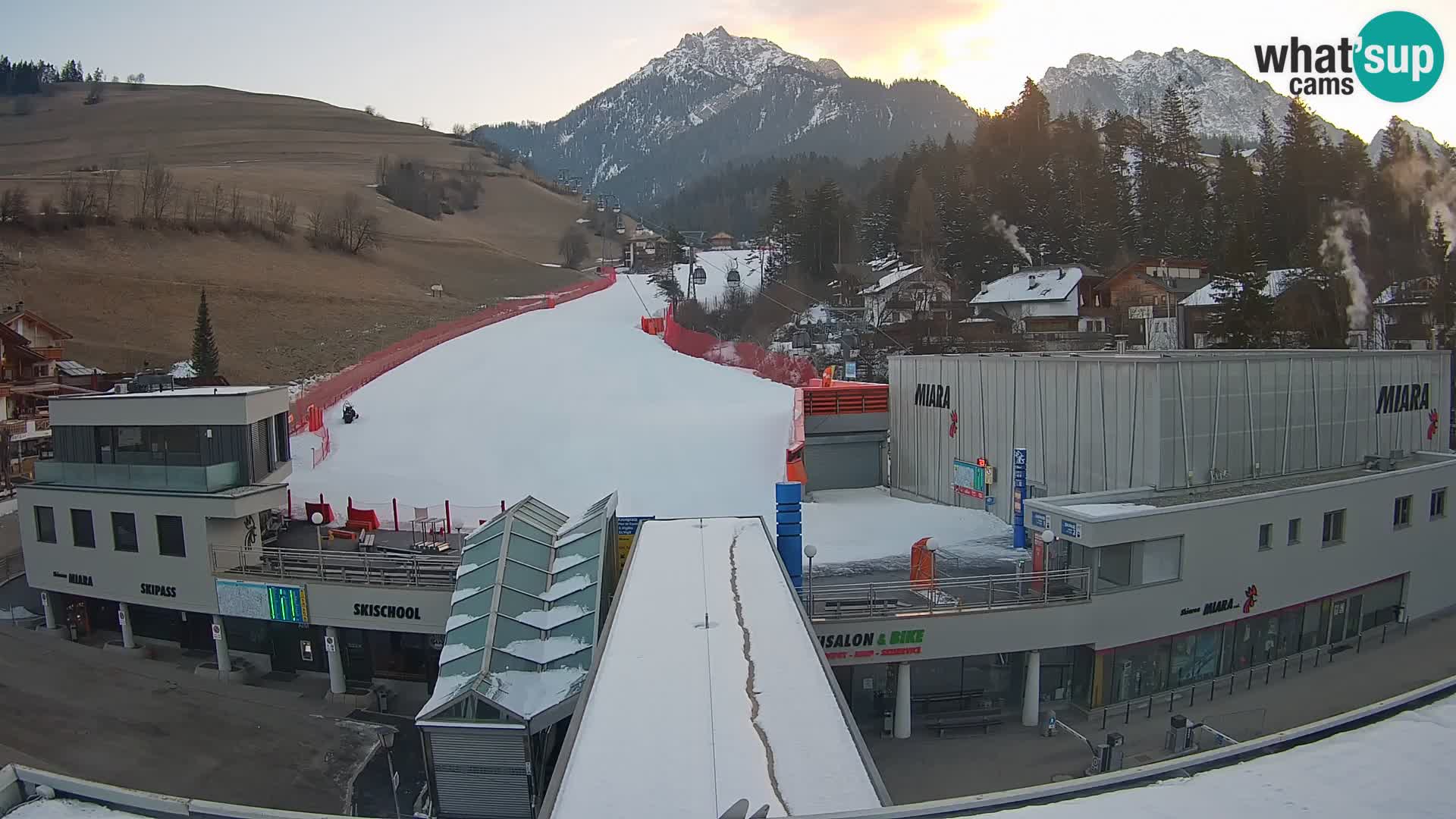 Kronplatz webcam Valley sation of Miara