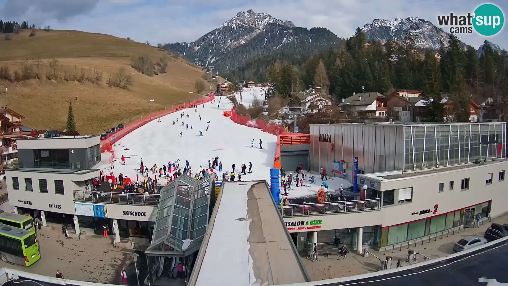 Plan de Corones Kronplatz Miara webcam en vivo – estación de valle