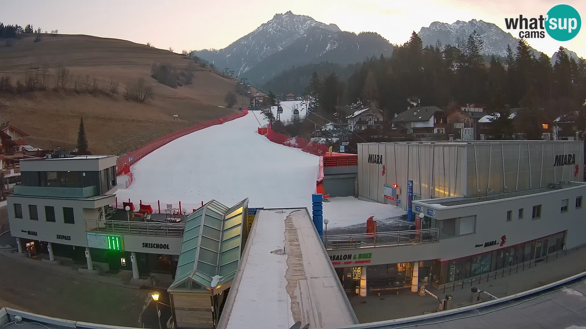 Plan de Corones Kronplatz Miara webcam en vivo – estación de valle