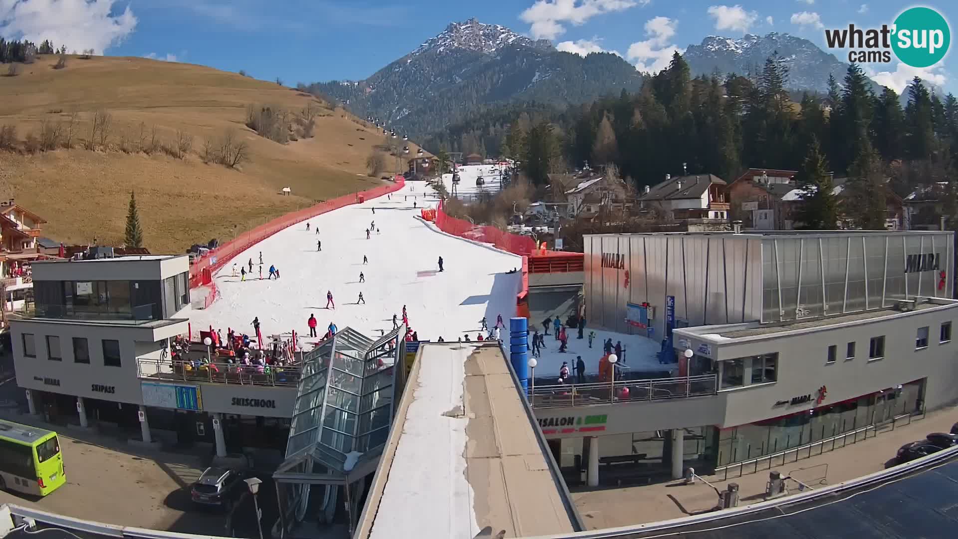 Kronplatz spletna kamera Miara spodnja postaja