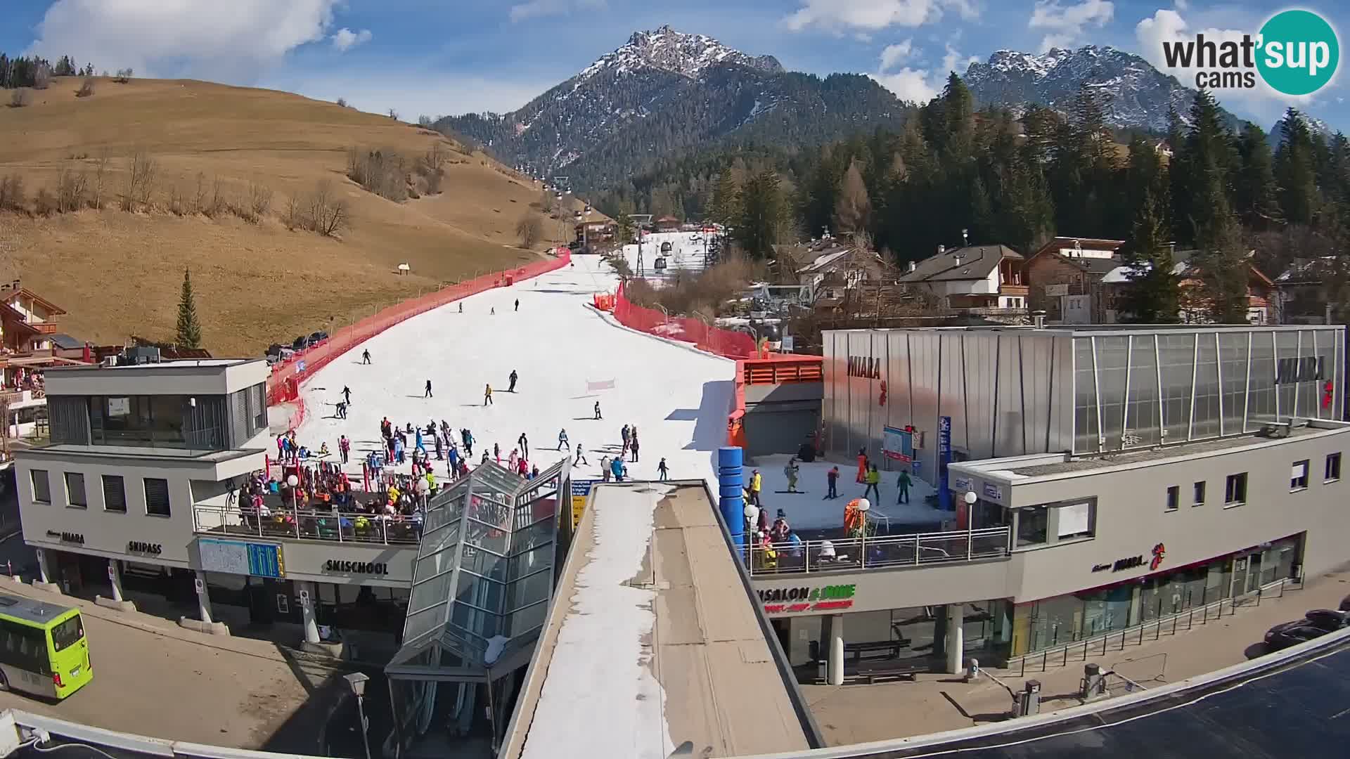 Kronplatz spletna kamera Miara spodnja postaja