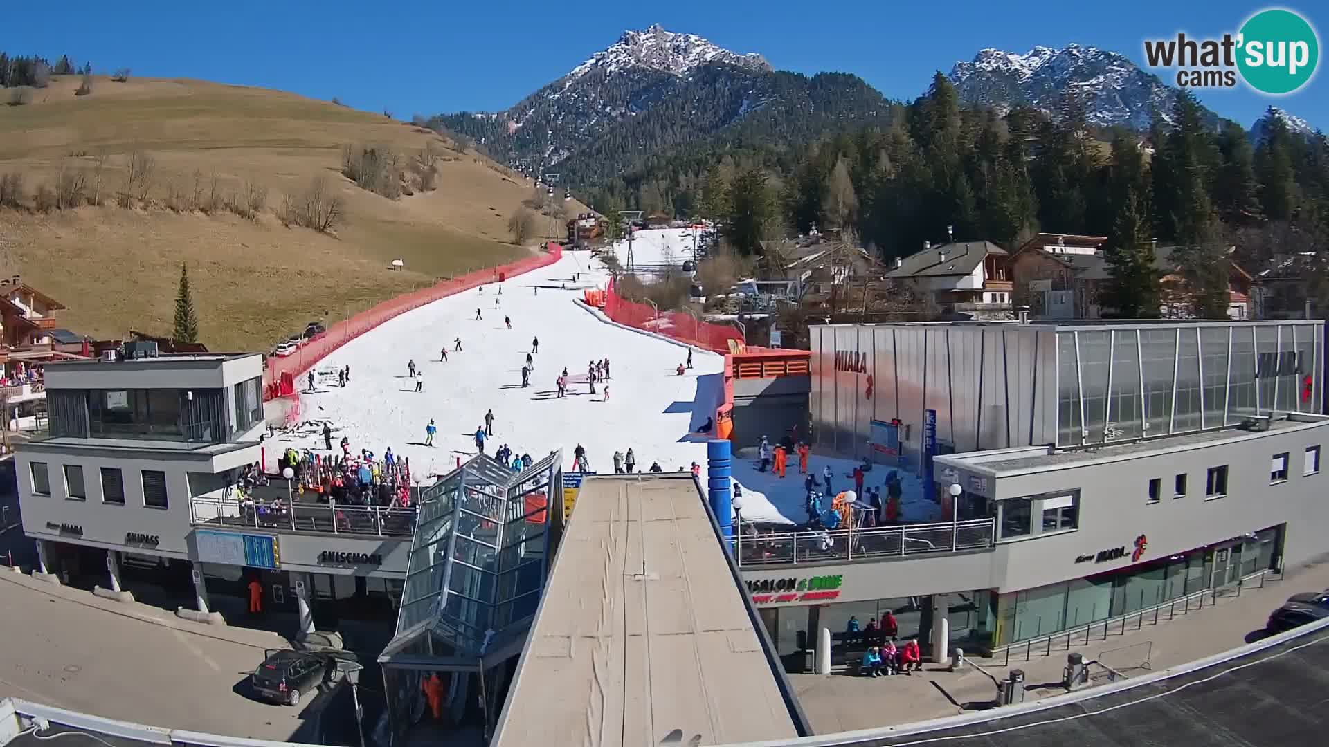 Kronplatz spletna kamera Miara spodnja postaja