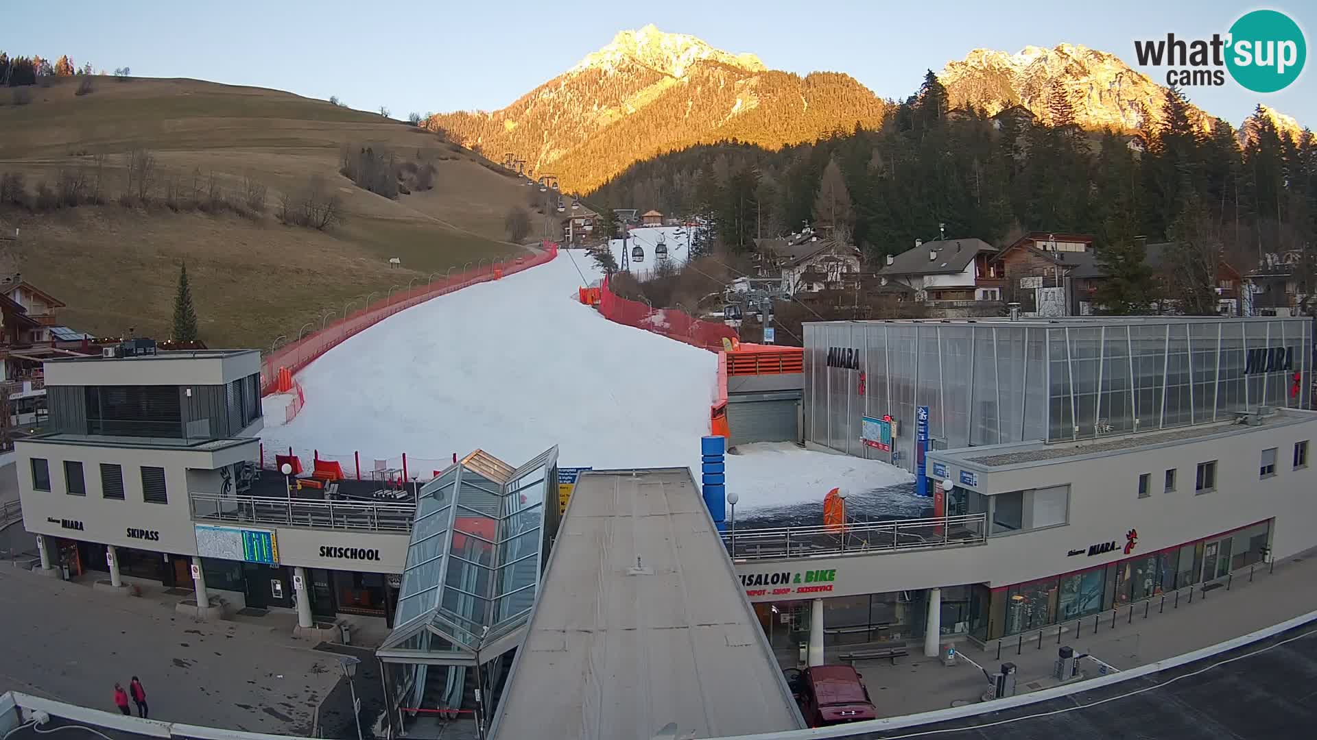 Kronplatz spletna kamera Miara spodnja postaja