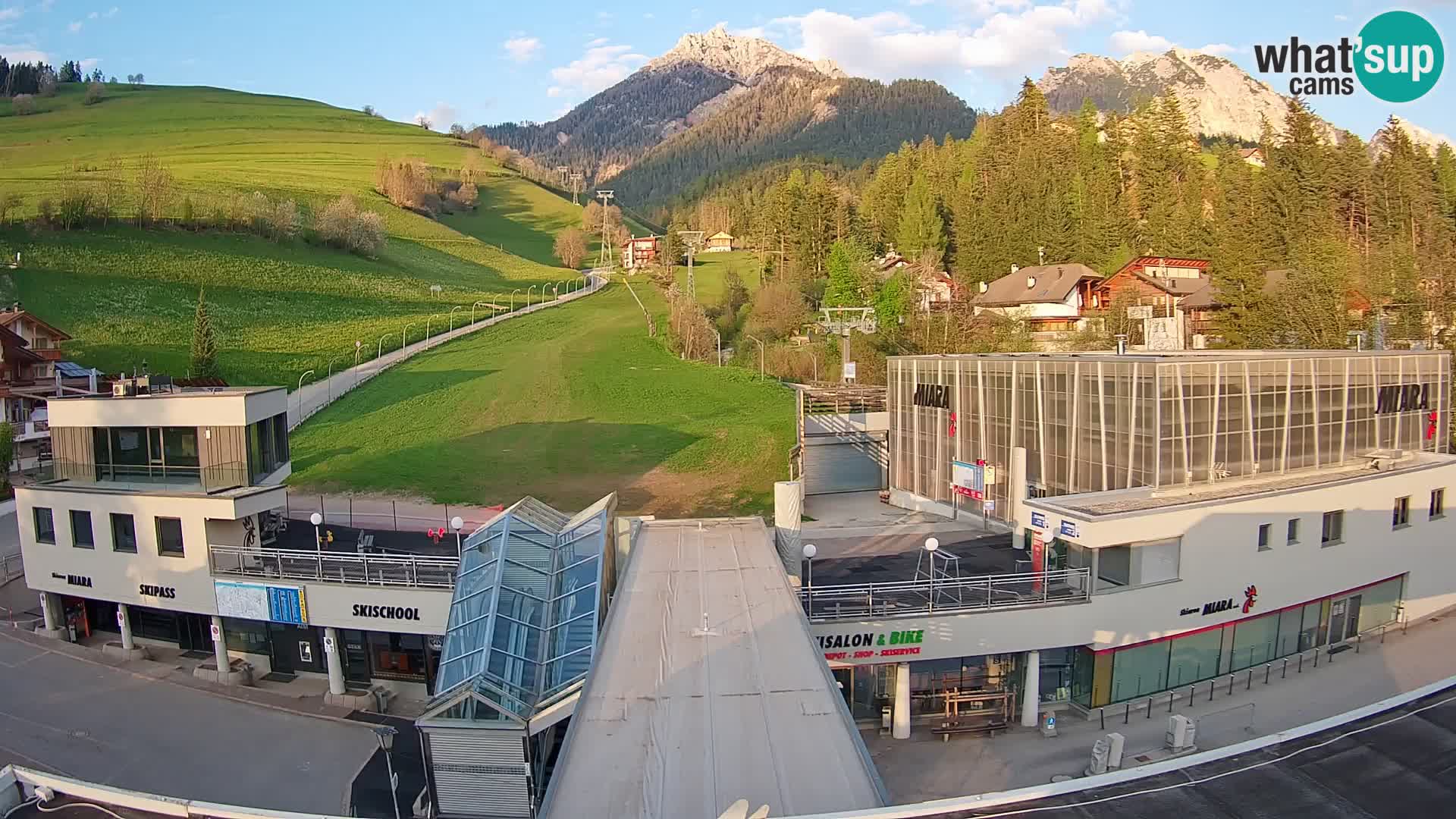 Kronplatz spletna kamera Miara spodnja postaja