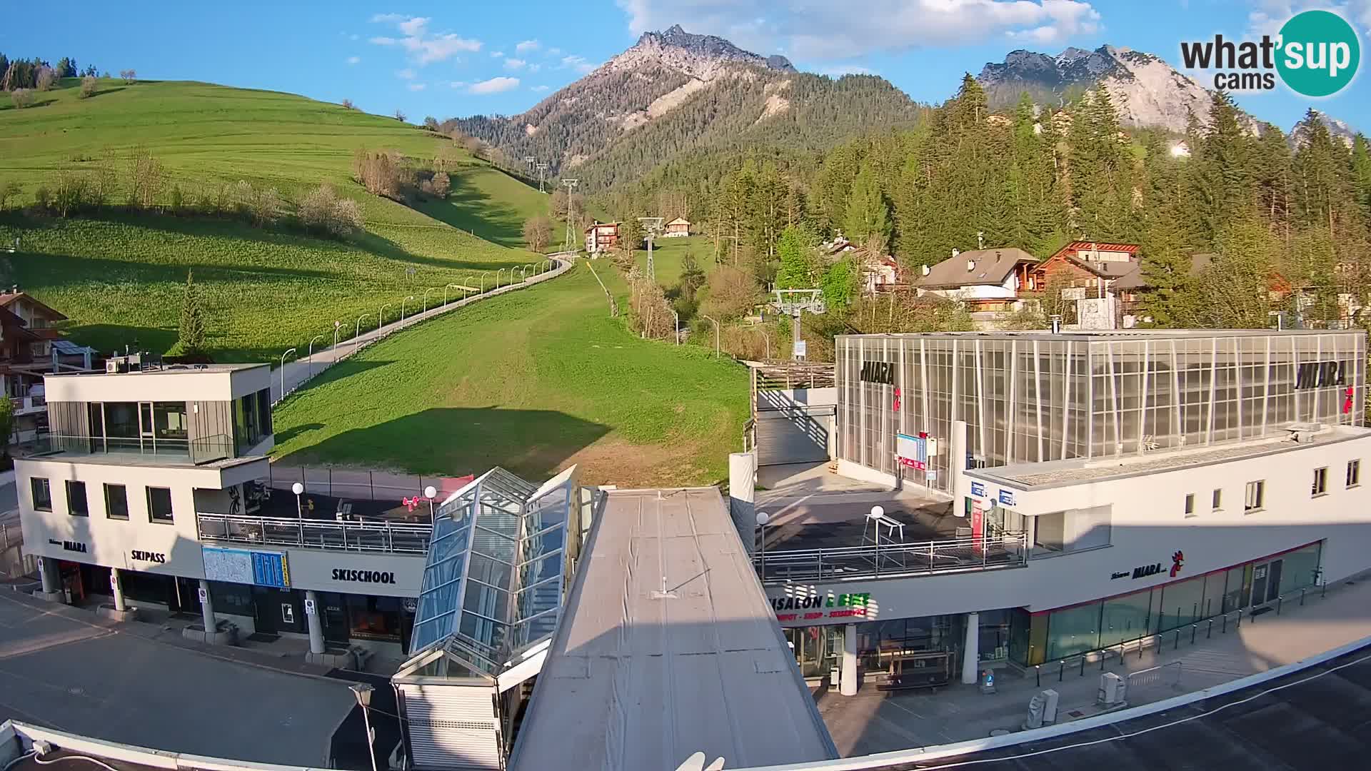 Plan de Corones Kronplatz Miara webcam en vivo – estación de valle