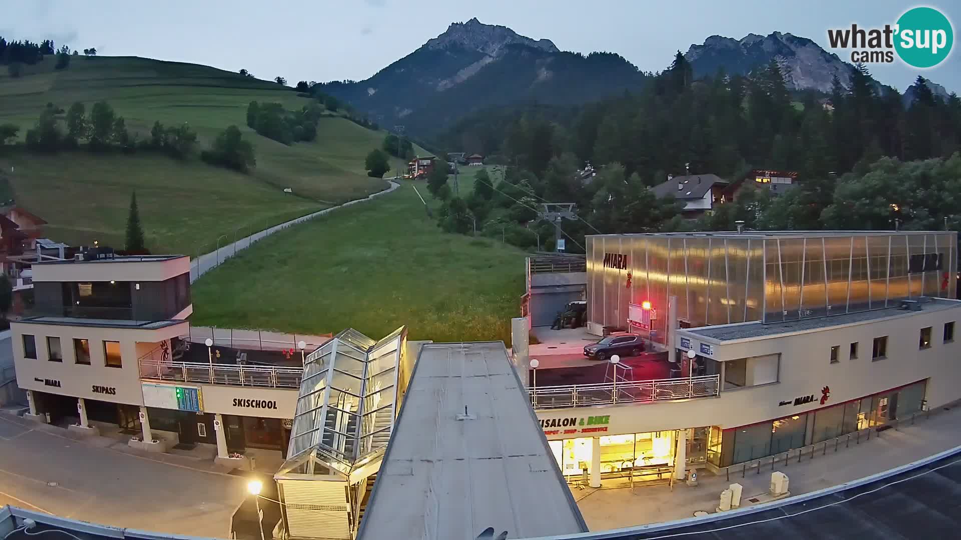 Kronplatz spletna kamera Miara spodnja postaja