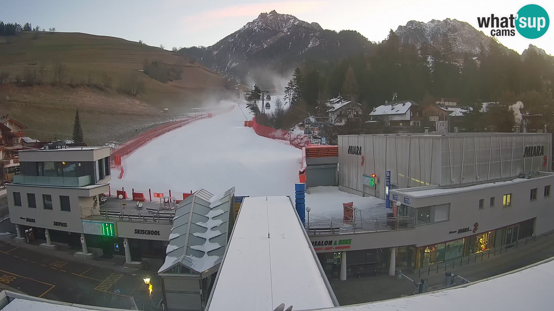 Kronplatz spletna kamera Miara spodnja postaja