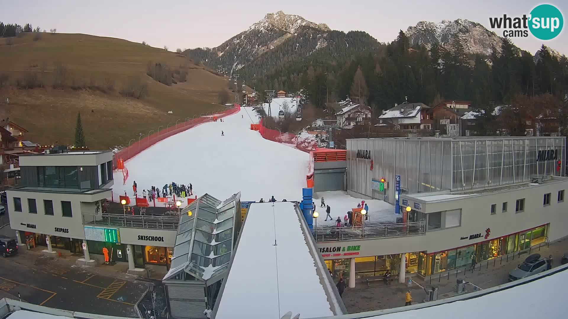 Plan de Corones Kronplatz Miara webcam en vivo – estación de valle