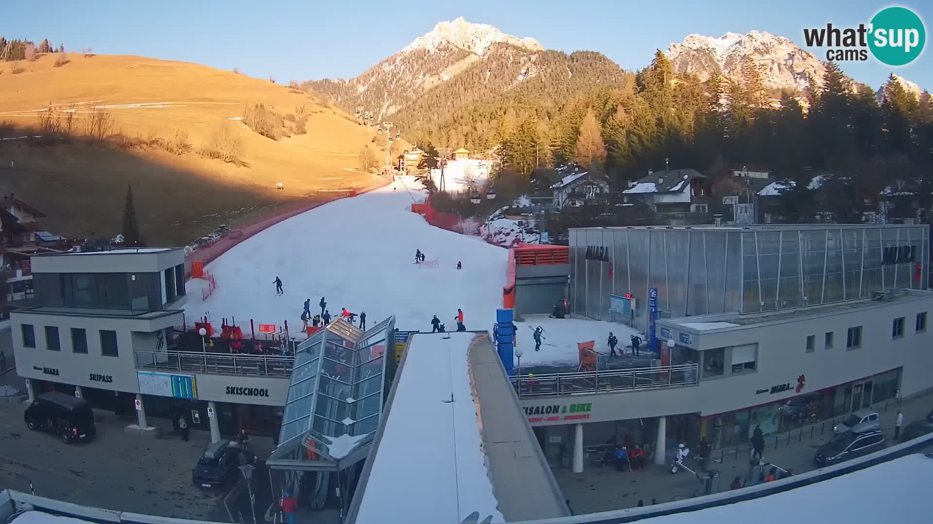 Kronplatz spletna kamera Miara spodnja postaja