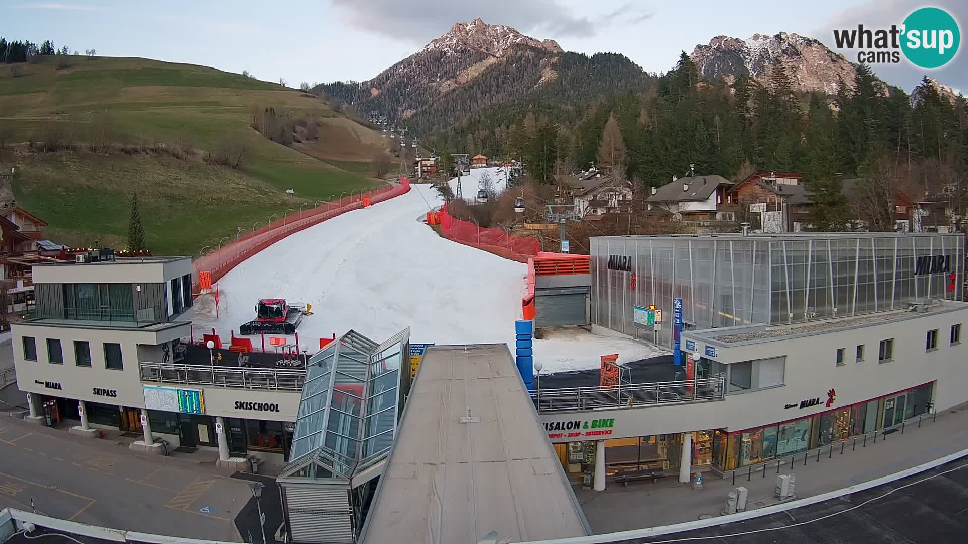 Kronplatz webcam Valley sation of Miara