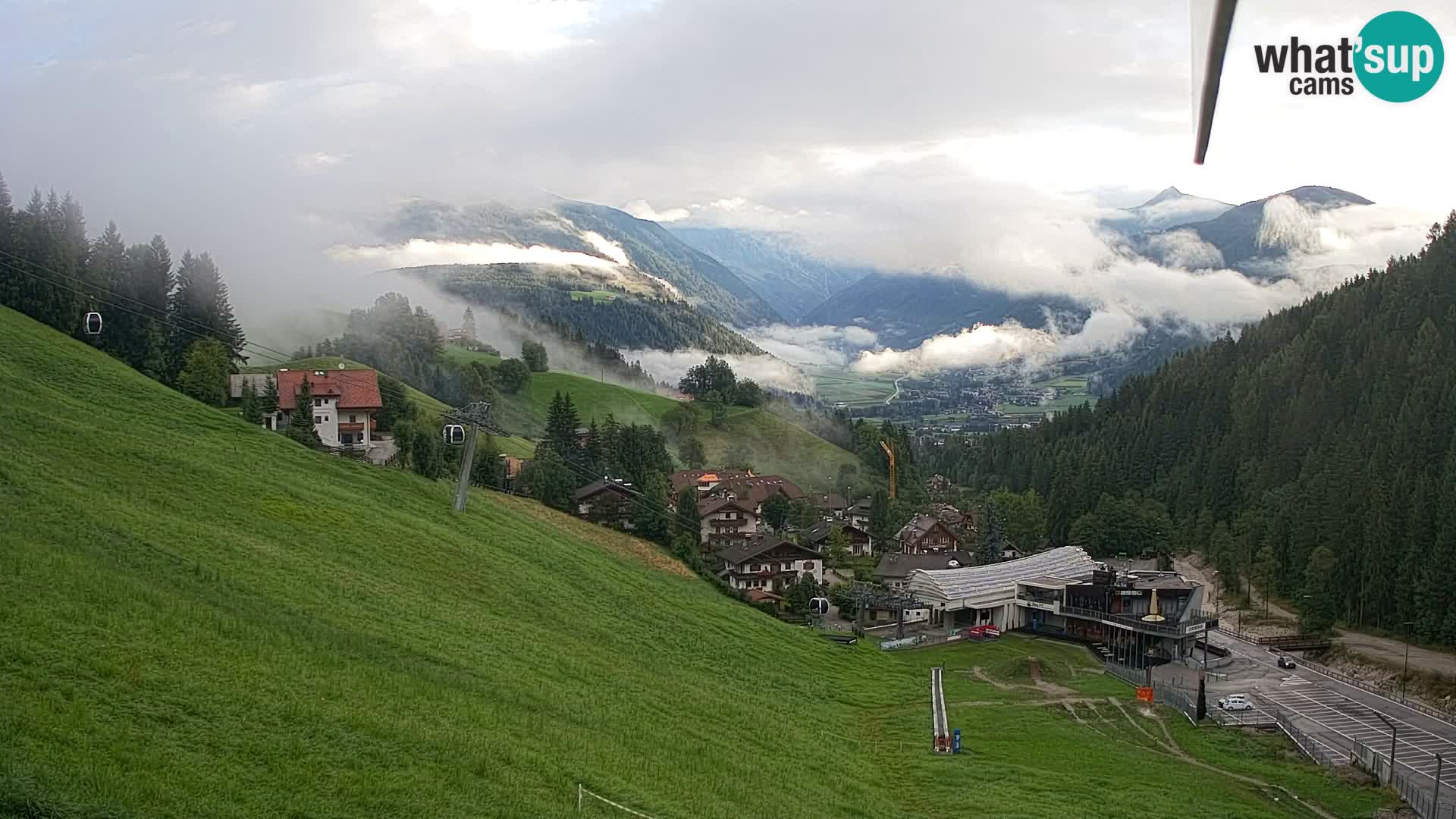 Snowpark Kronplatz webcam