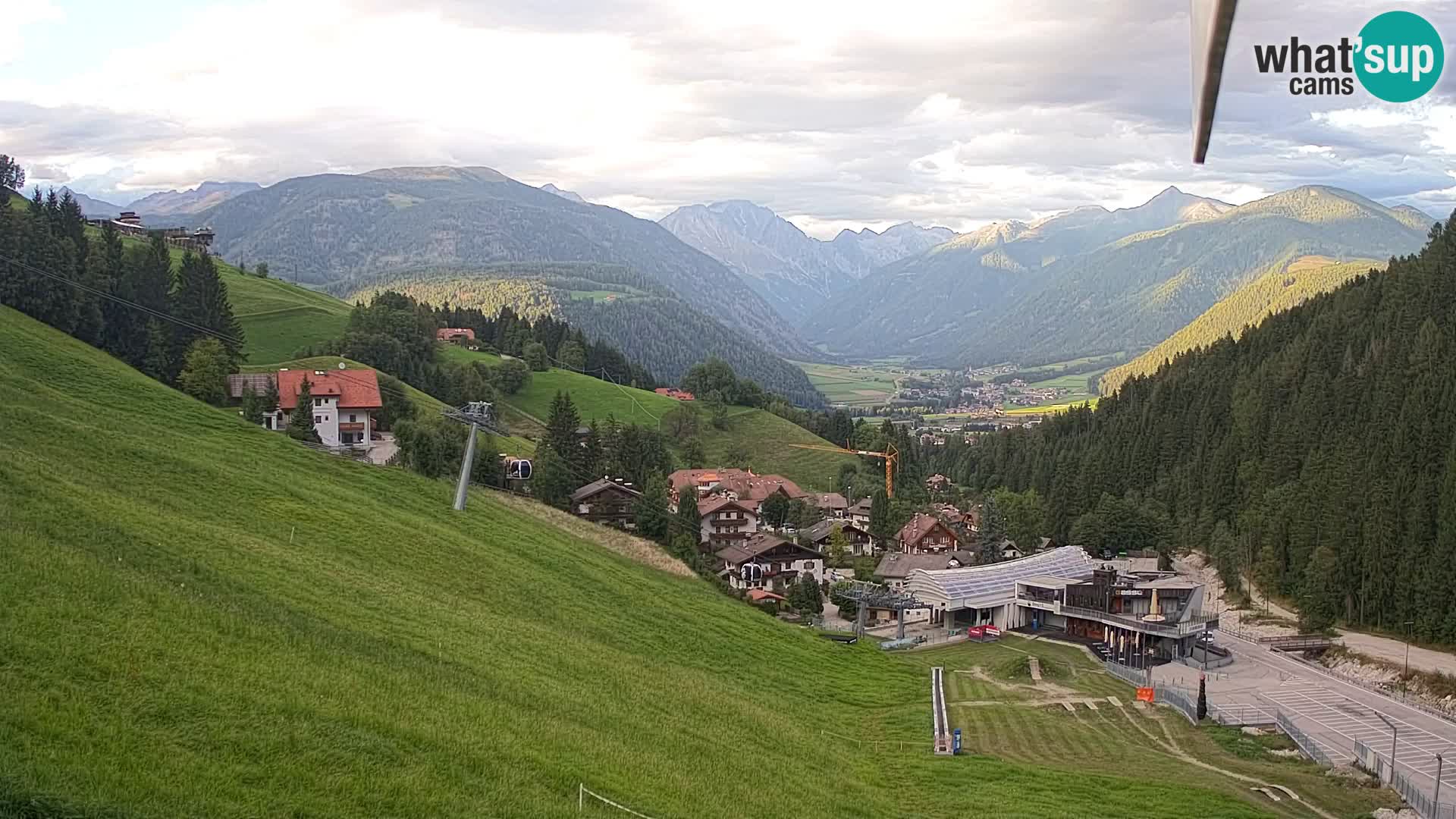 Snowpark Kronplatz webcam