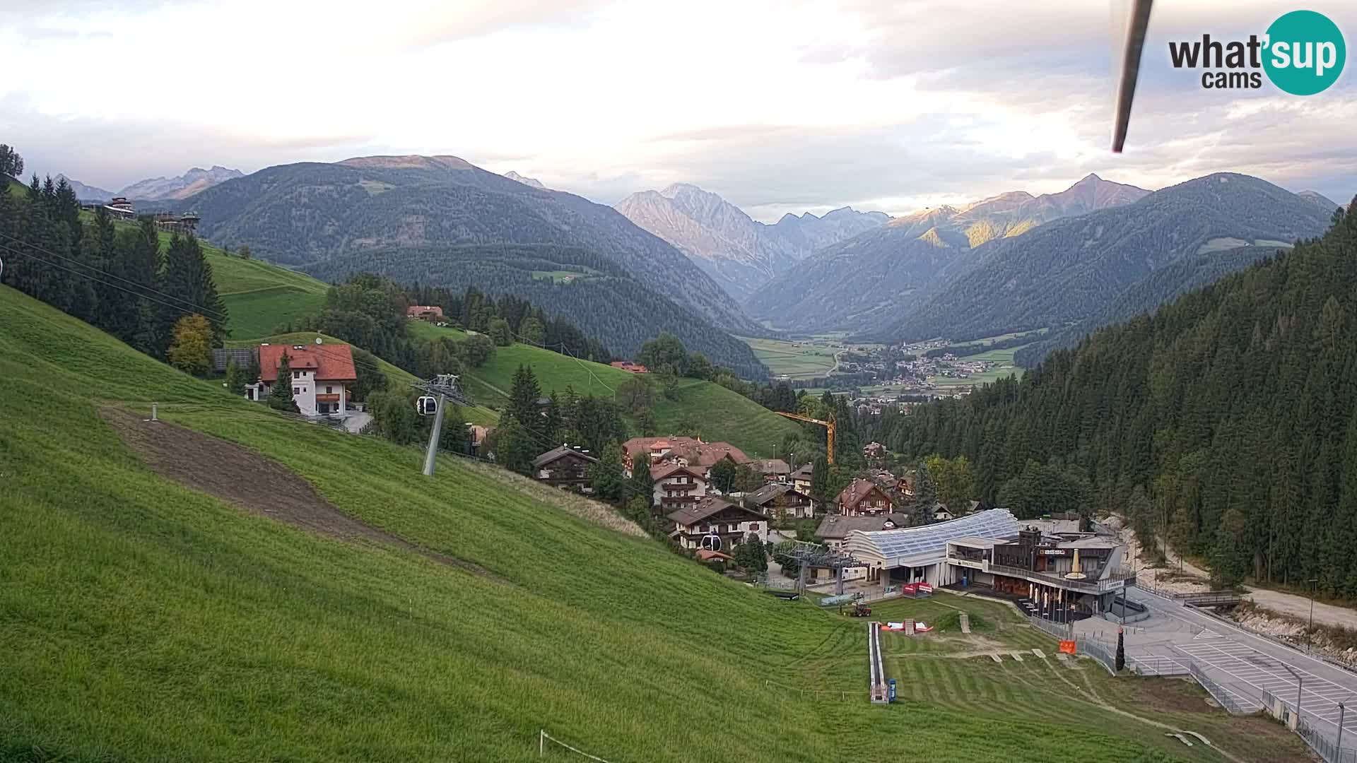 Snowpark Kronplatz webcam