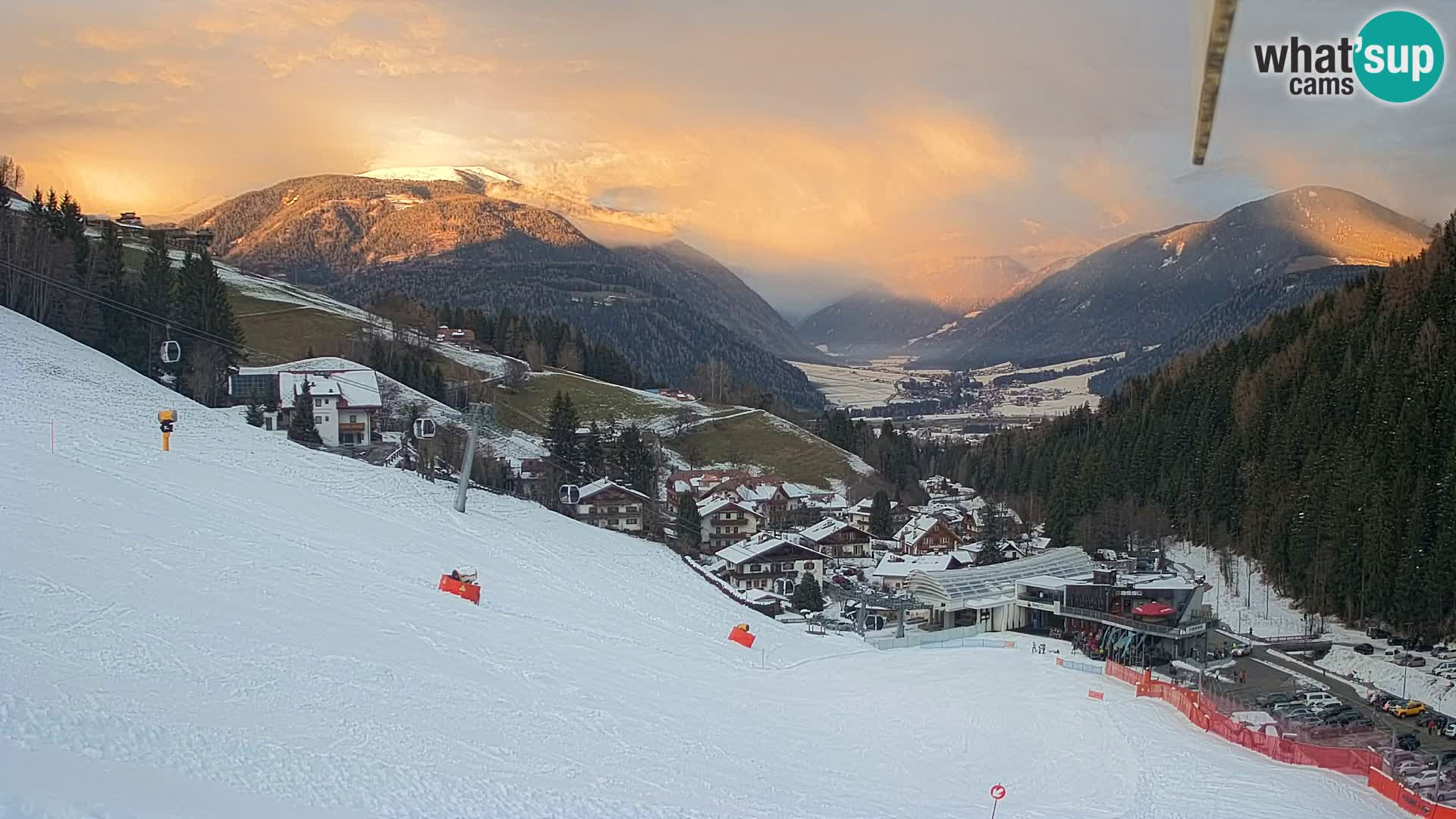 Snowpark Kronplatz webcam