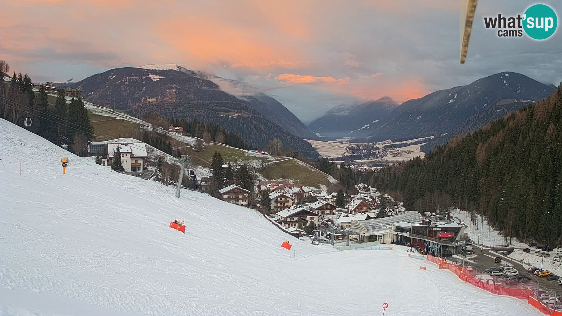 Snowpark Kronplatz webcam