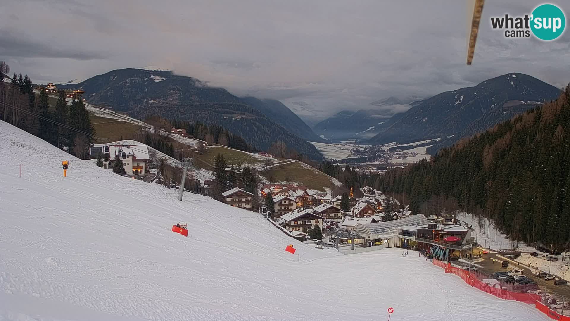 Snowpark Kronplatz webcam