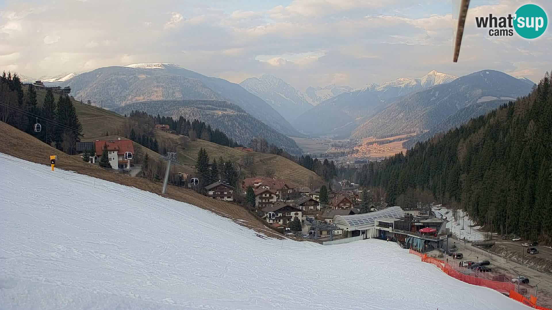Snowpark Kronplatz webcam
