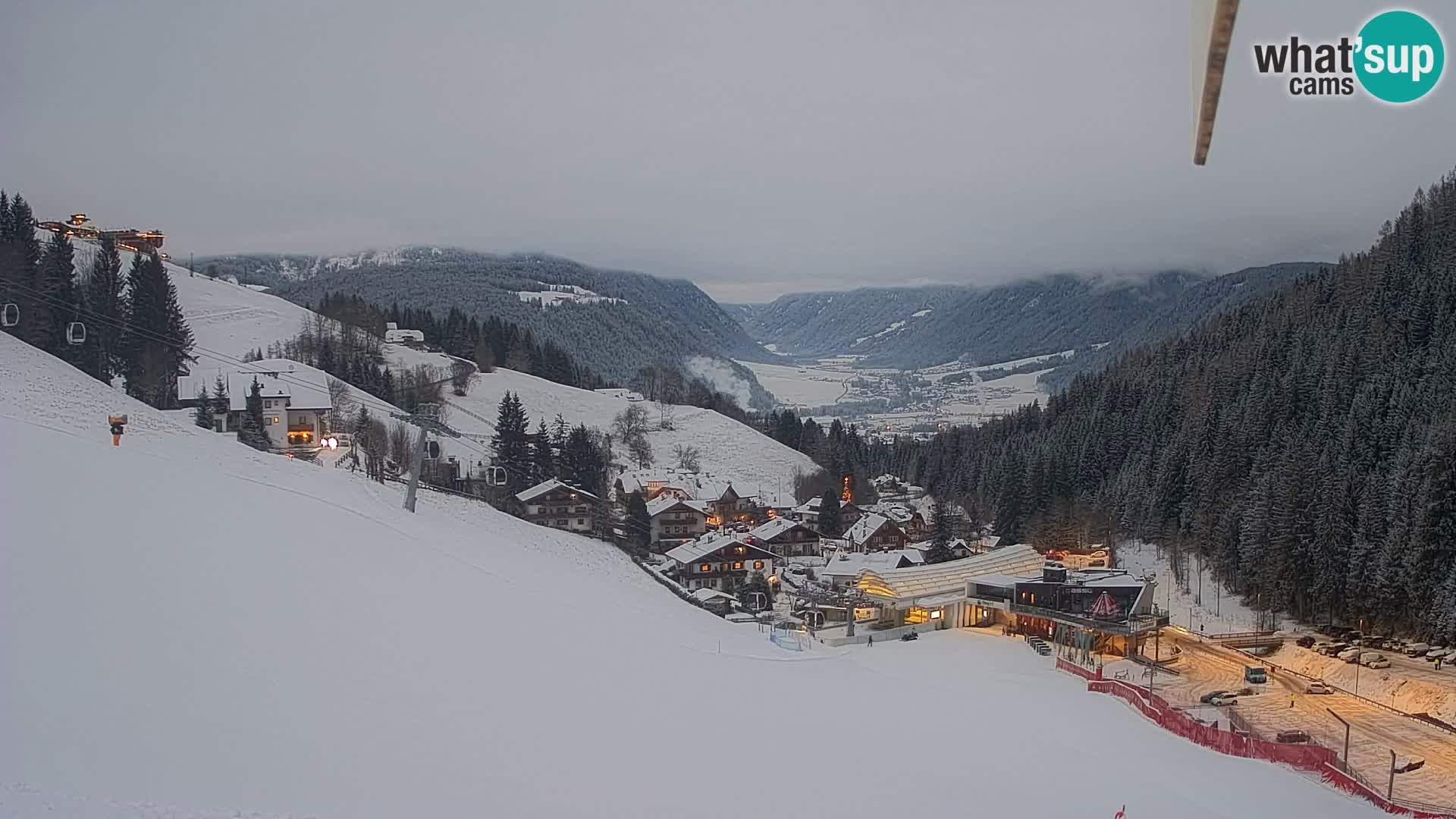 Snowpark Kronplatz webcam
