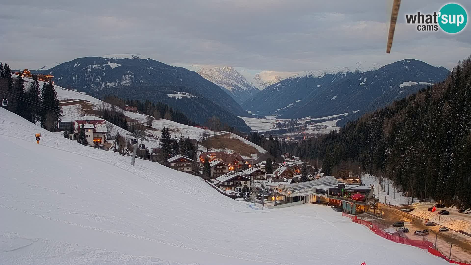 Snowpark Kronplatz webcam