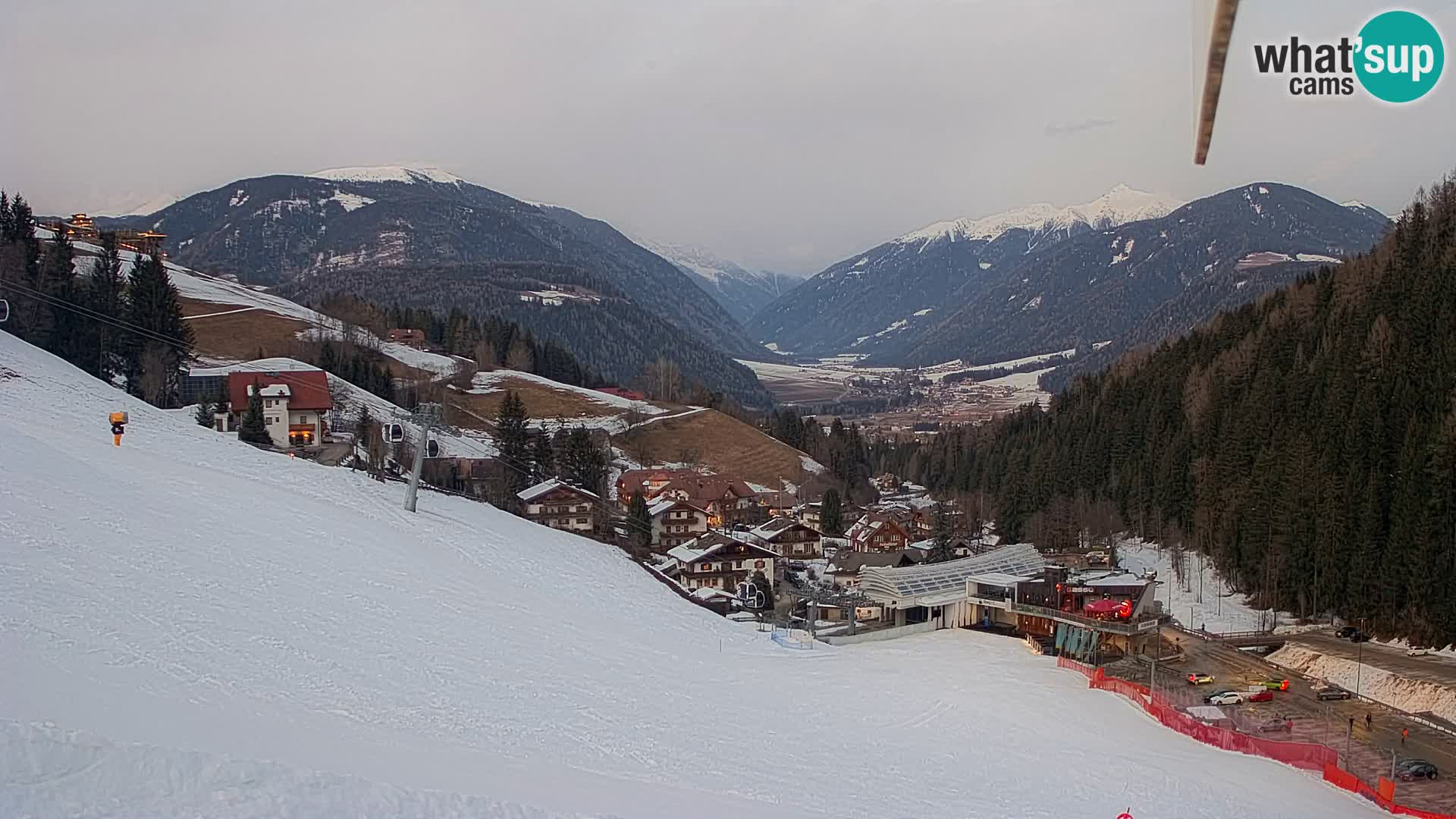 Snowpark Kronplatz webcam