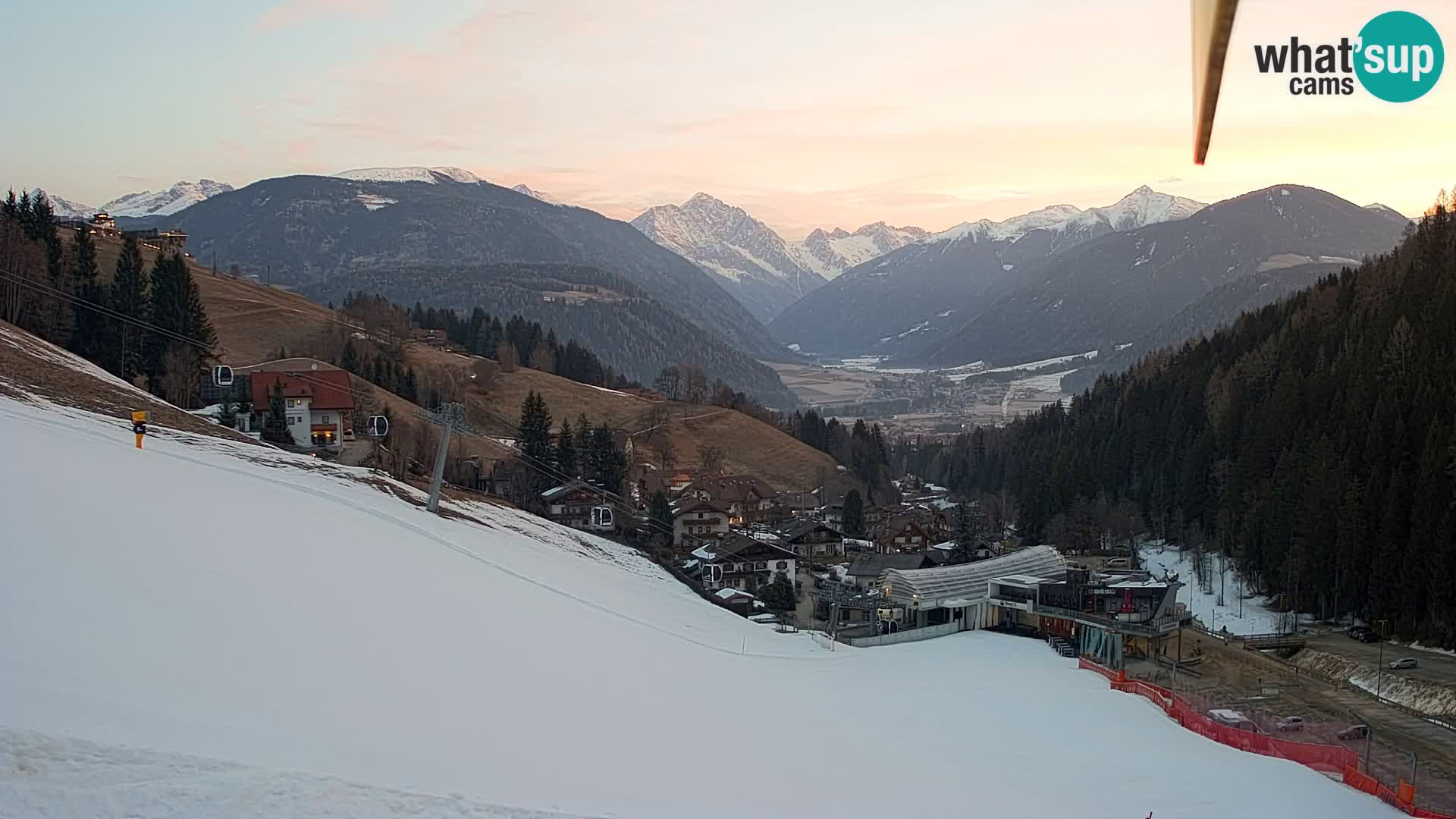 Snowpark Kronplatz webcam