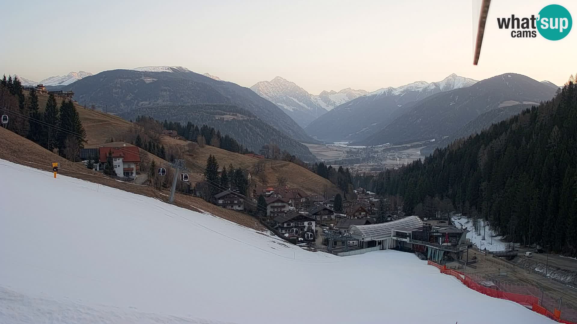 Snowpark Kronplatz webcam