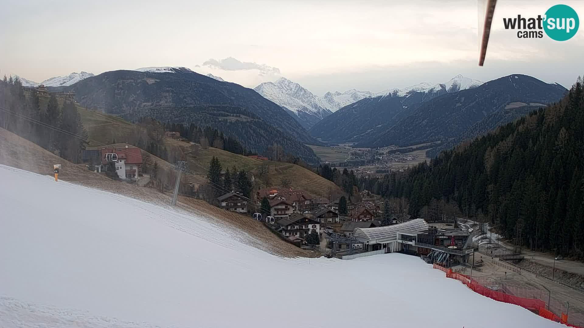 Snowpark Kronplatz webcam