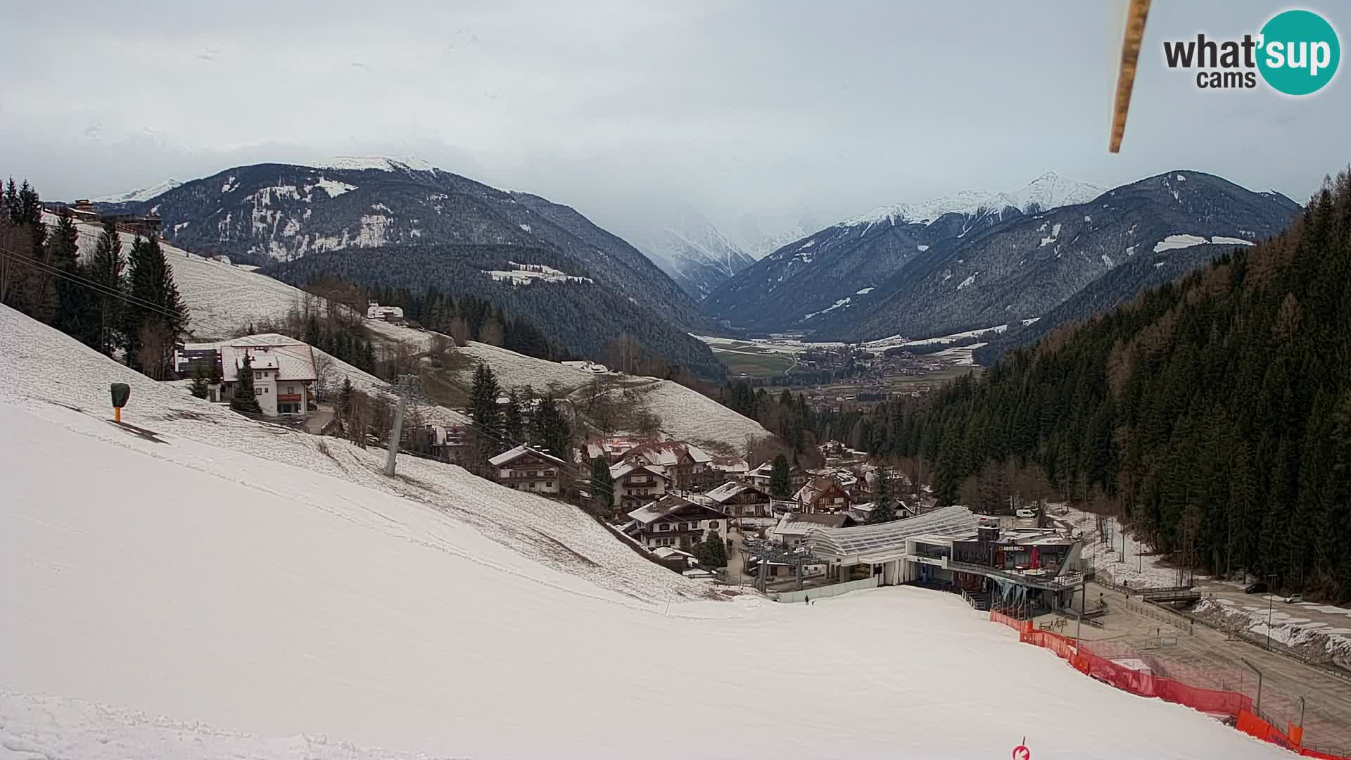 Snowpark Kronplatz webcam