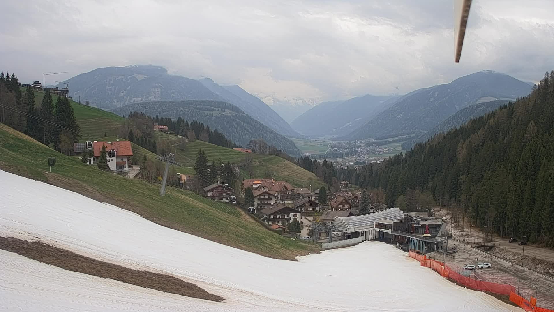 Snowpark Kronplatz webcam