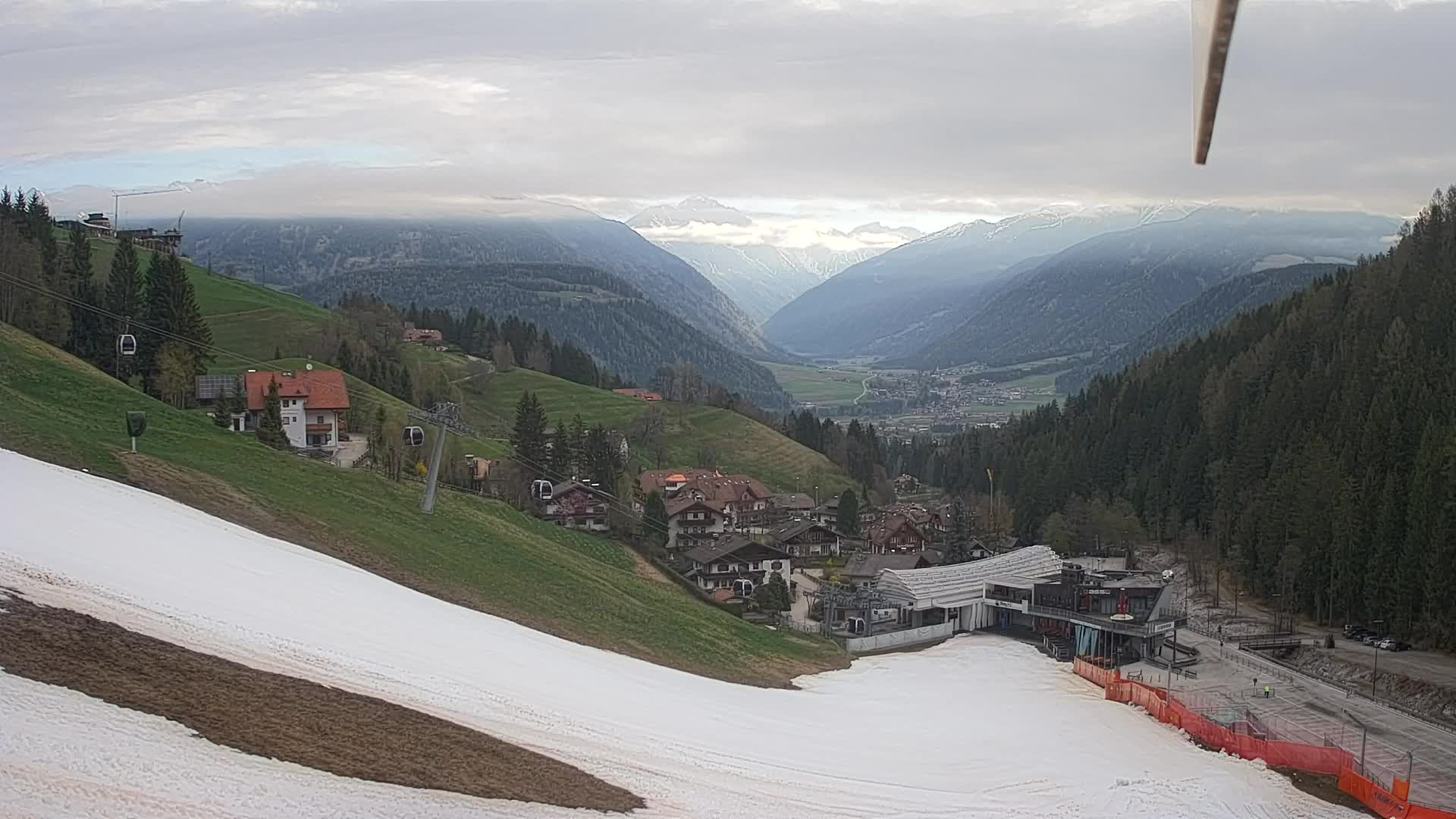 Snowpark Kronplatz webcam
