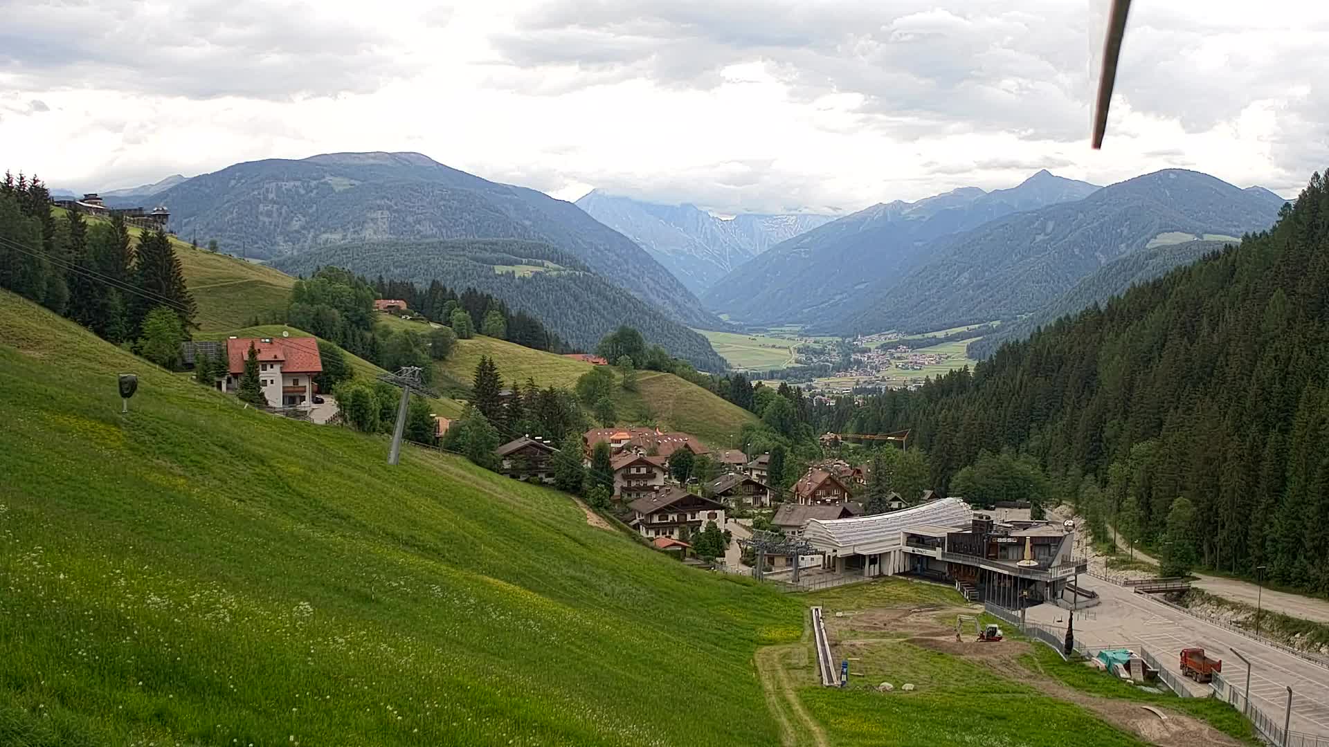 Snowpark Kronplatz webcam