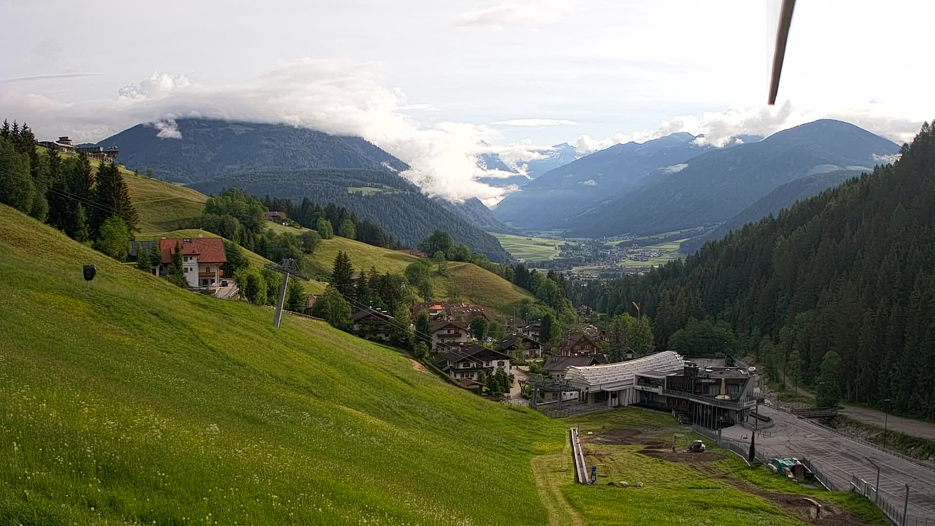 Snowpark Kronplatz webcam