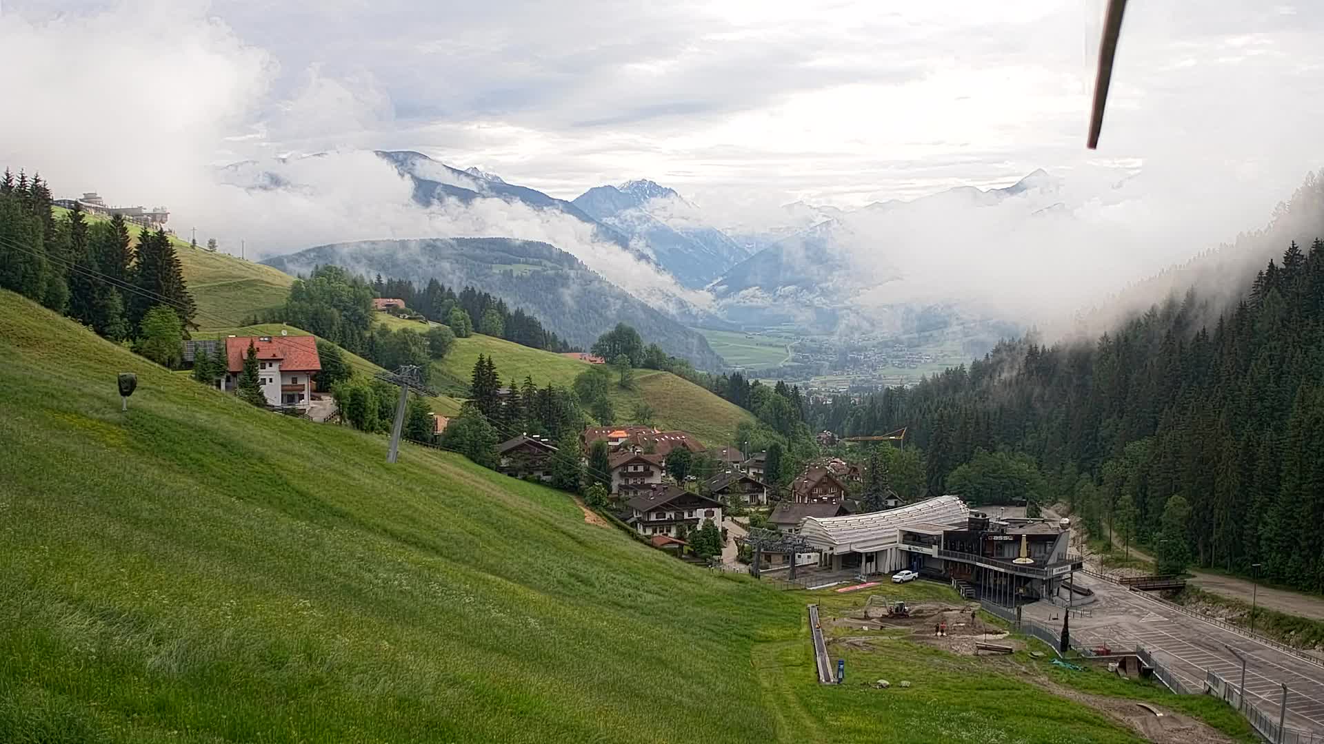 Snowpark Kronplatz webcam