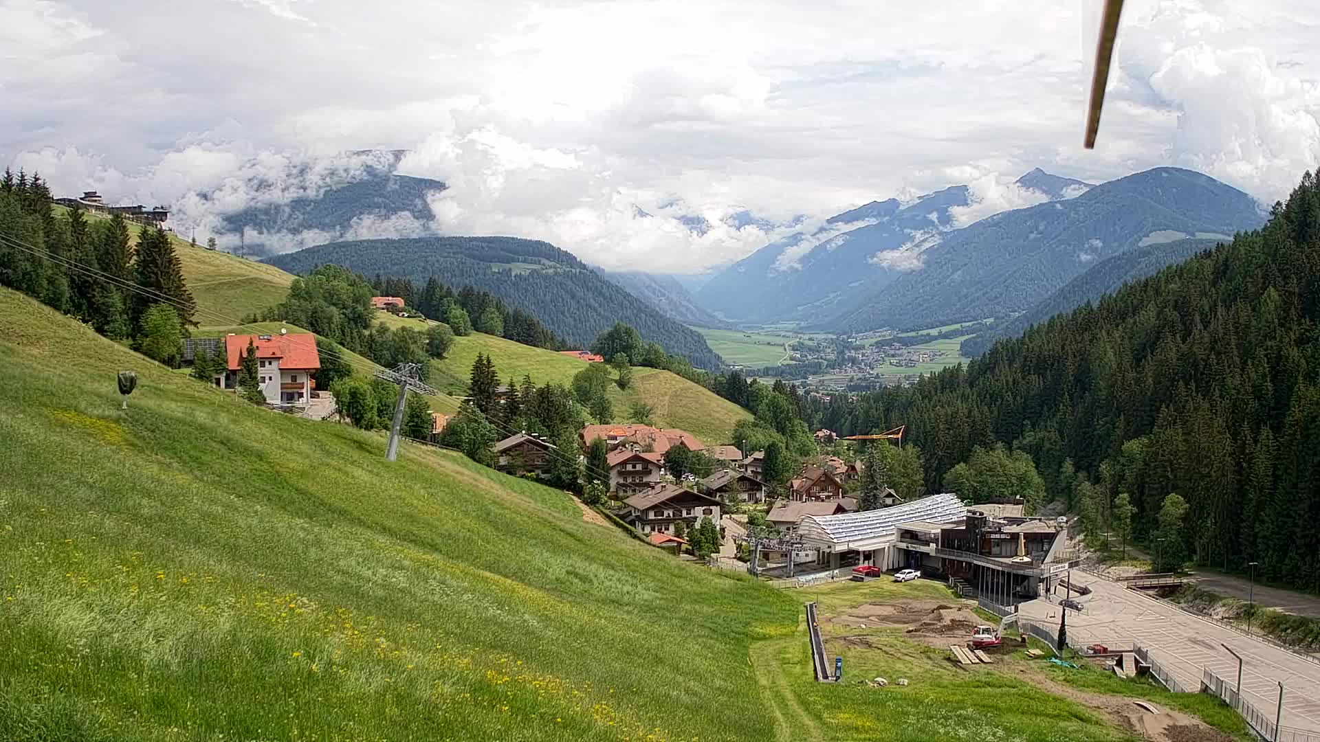Snowpark Kronplatz webcam