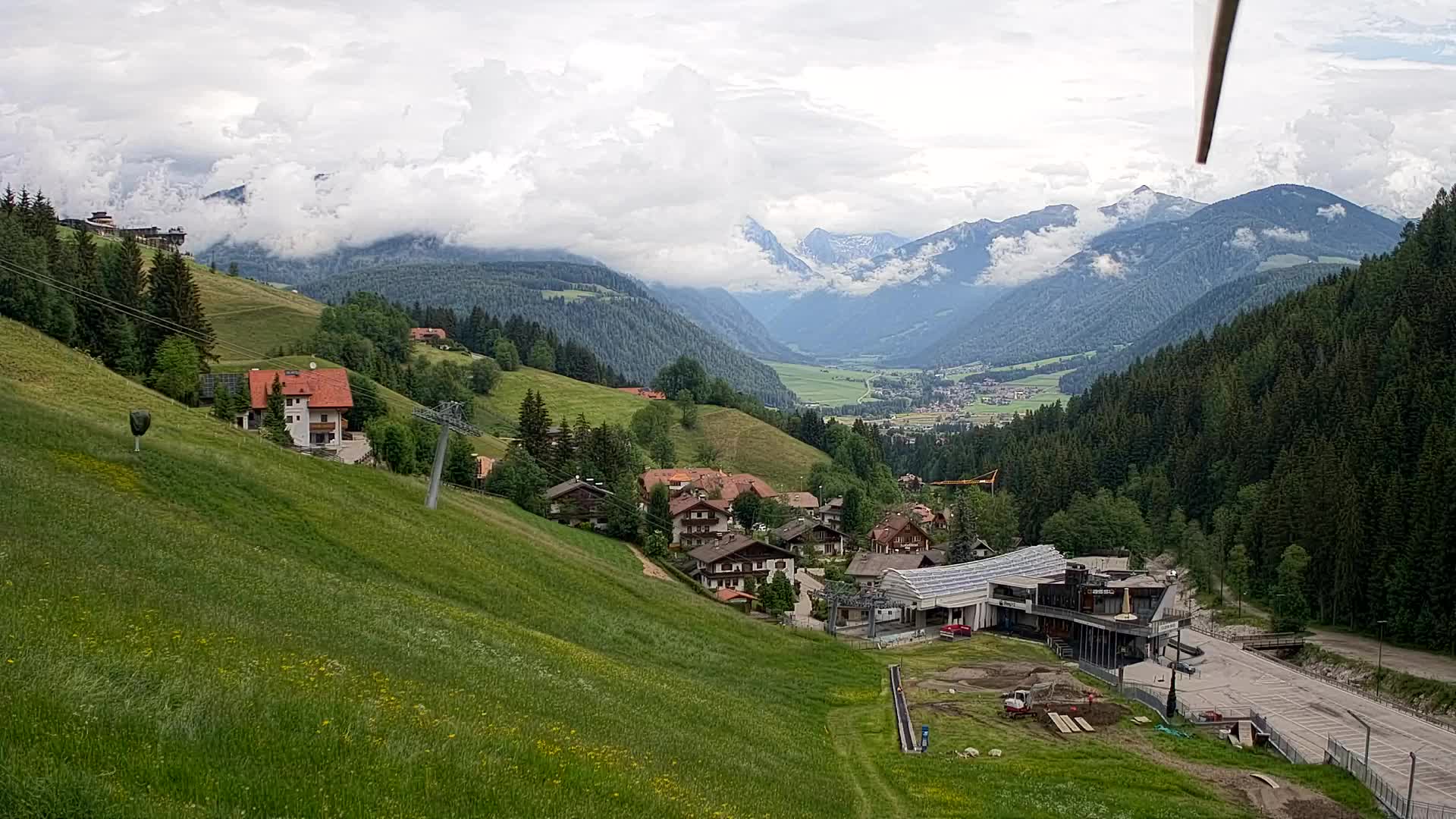 Snowpark Kronplatz webcam