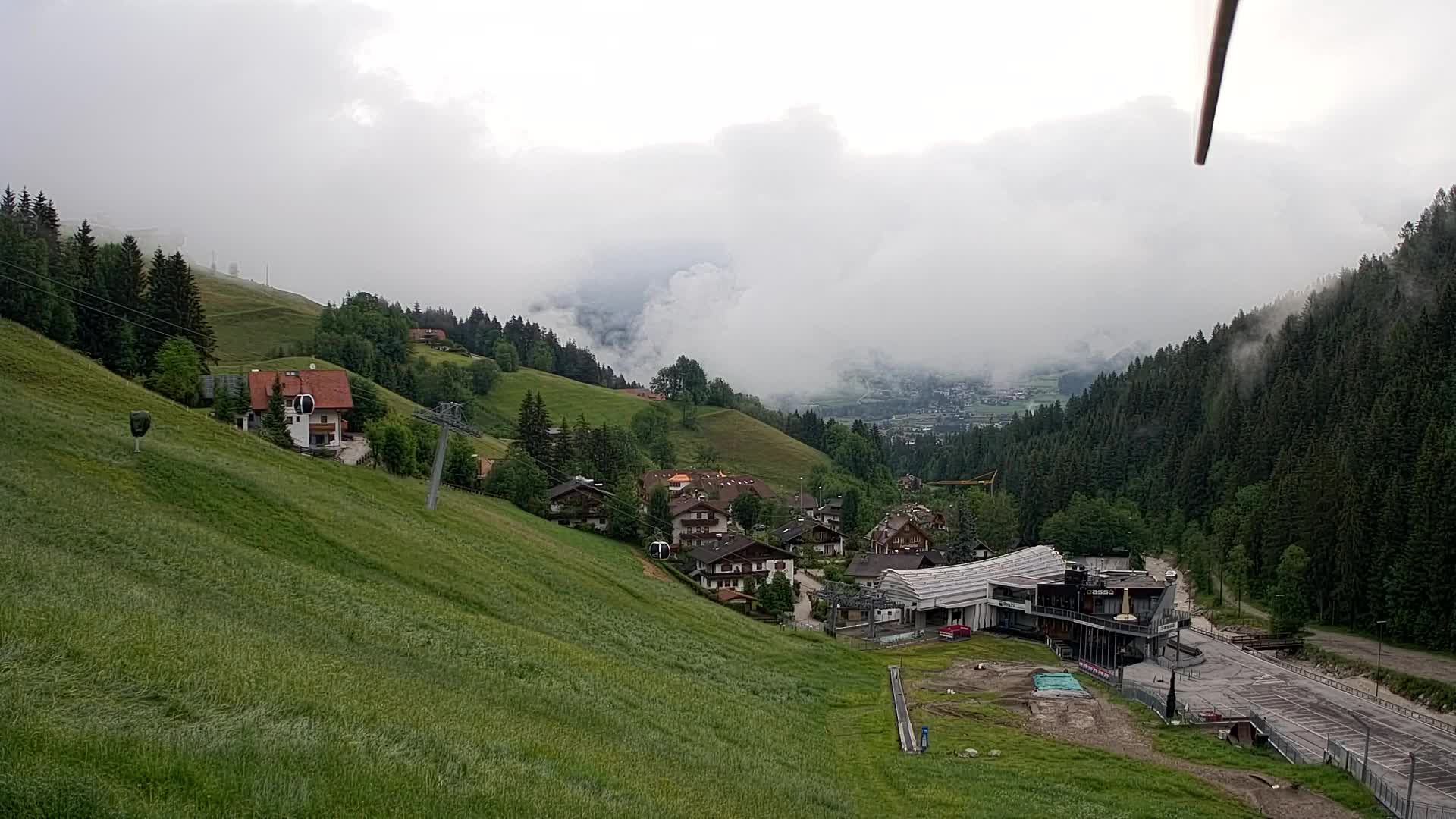 Snowpark Kronplatz webcam