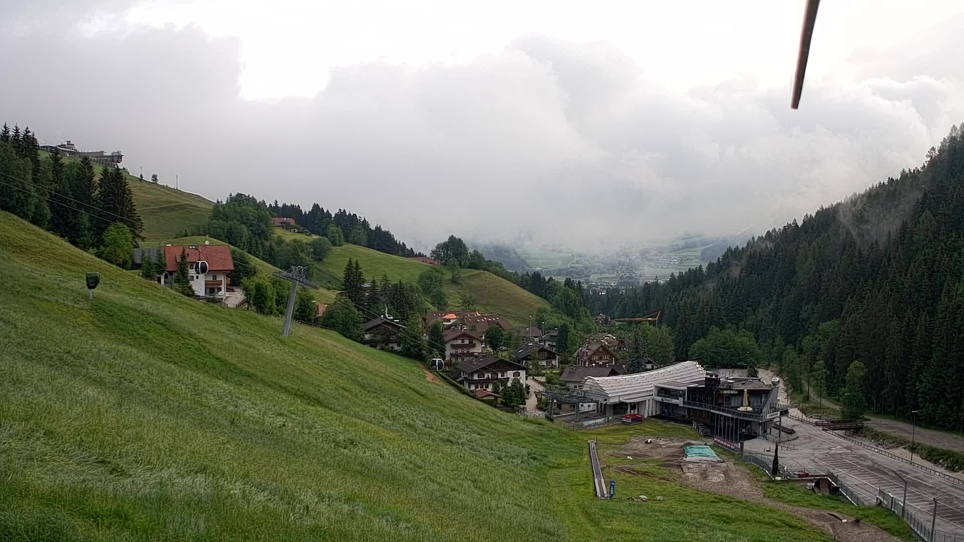 Snowpark Kronplatz webcam