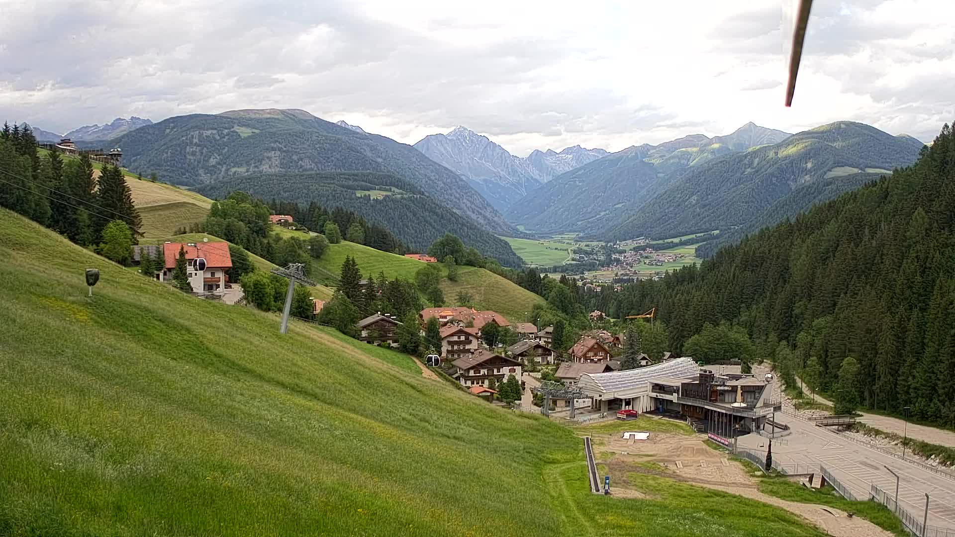 Snowpark Kronplatz webcam