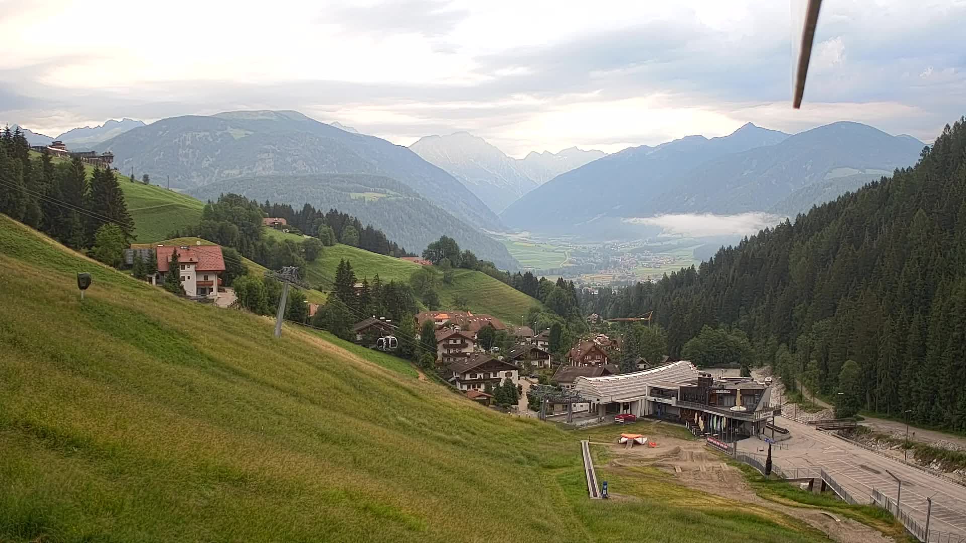 Snowpark Kronplatz webcam