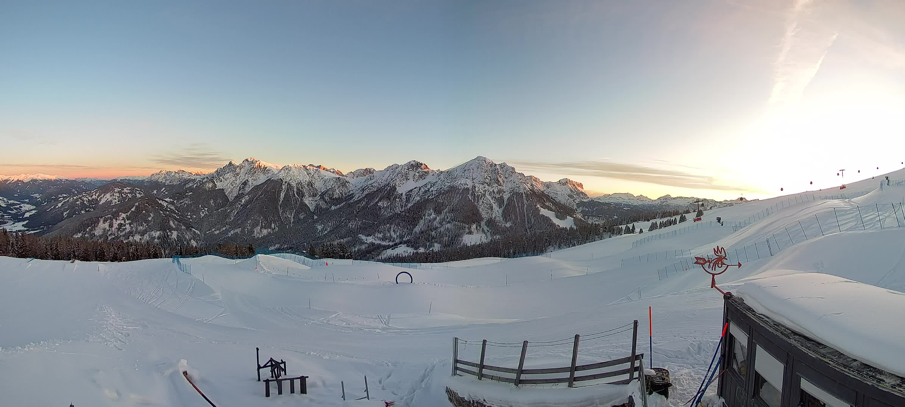Snowpark Kronplatz live webcam