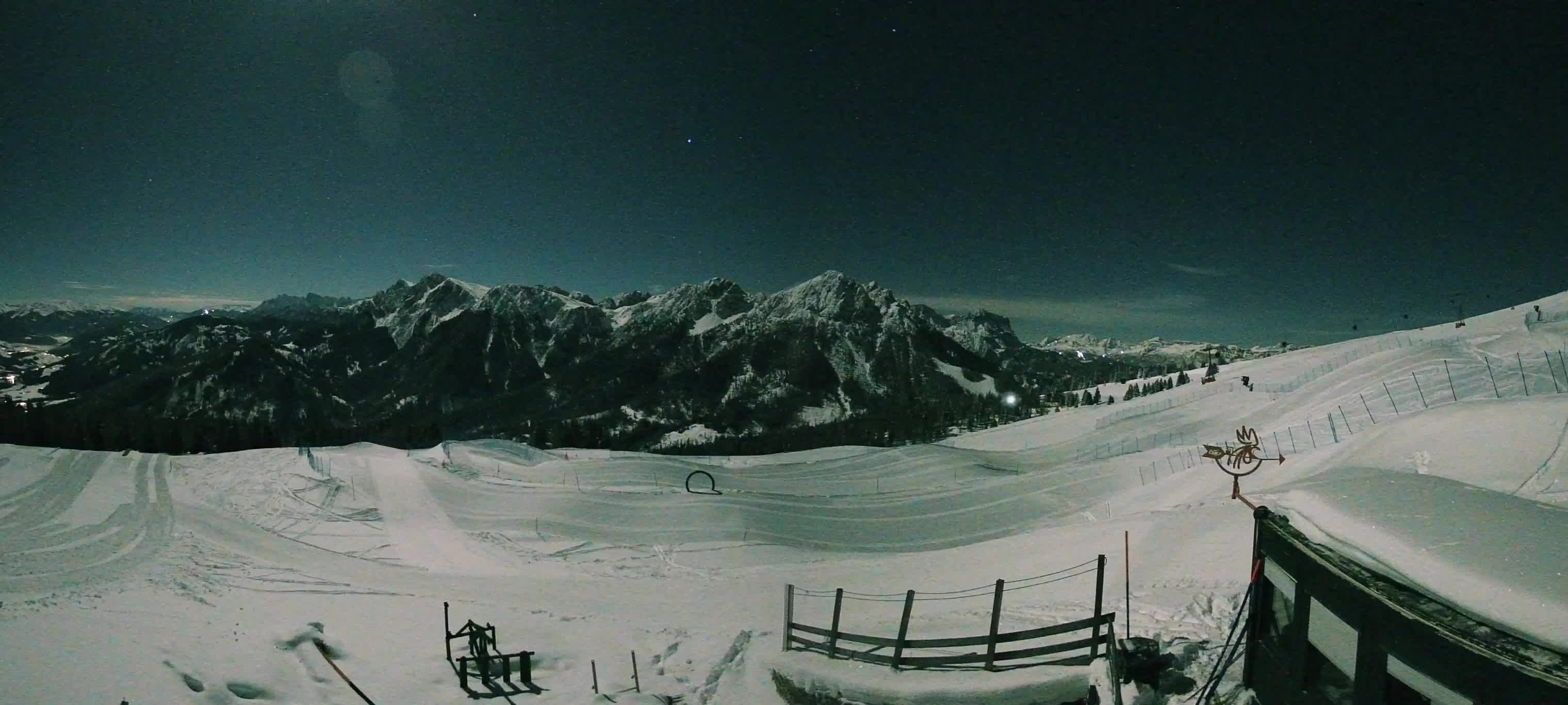 Snowpark Kronplatz live webcam