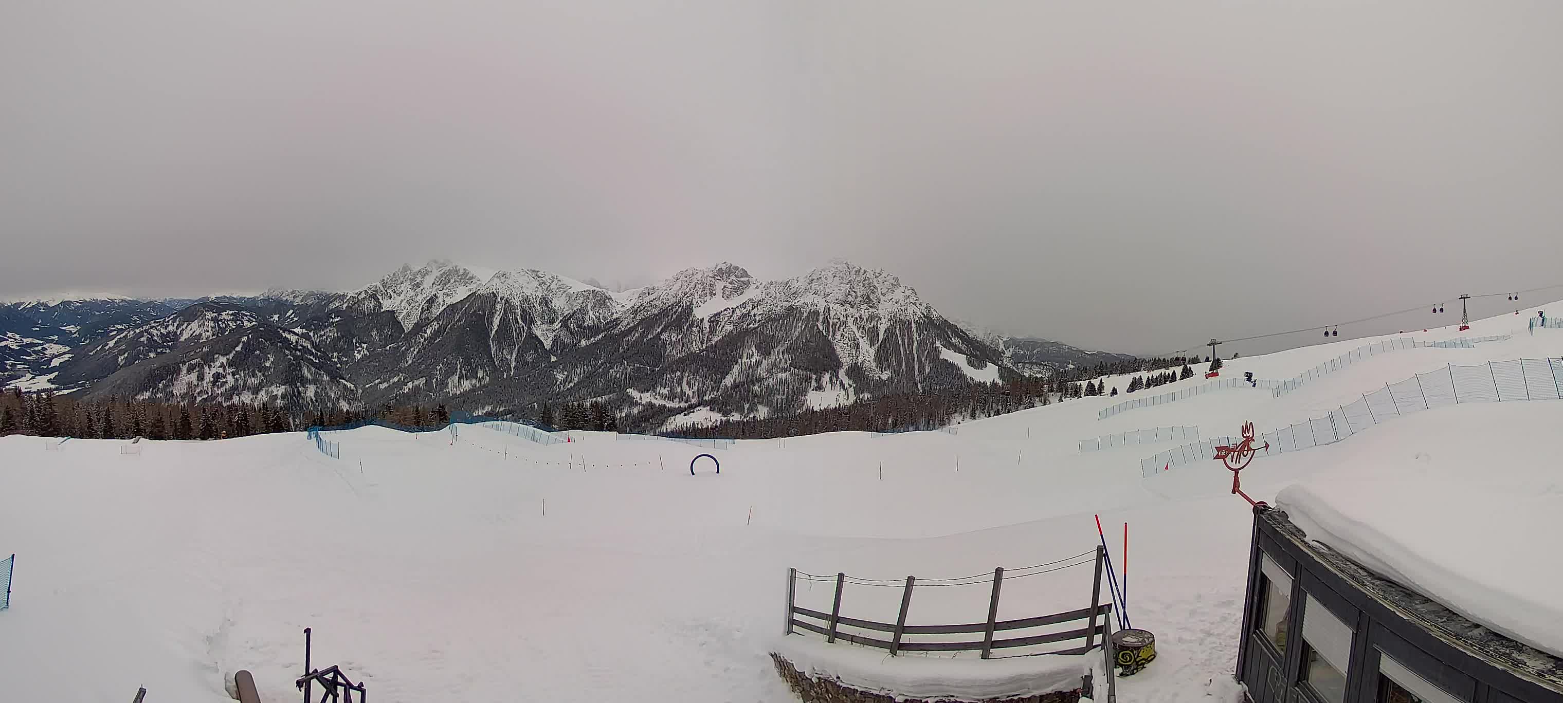 Snowpark Kronplatz live webcam